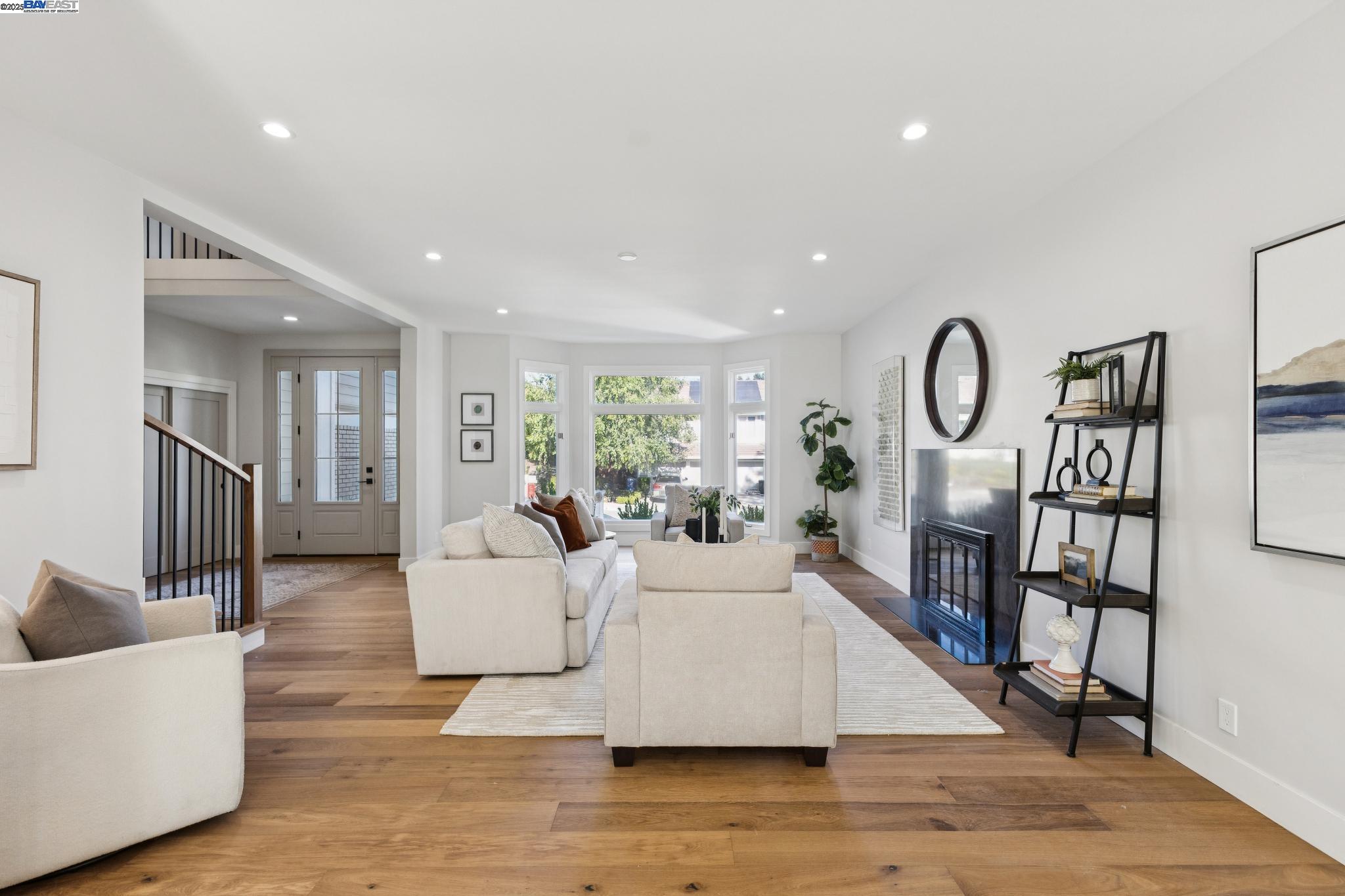 Detail Gallery Image 8 of 60 For 25 Mackenzie, Danville,  CA 94526 - 5 Beds | 4/1 Baths