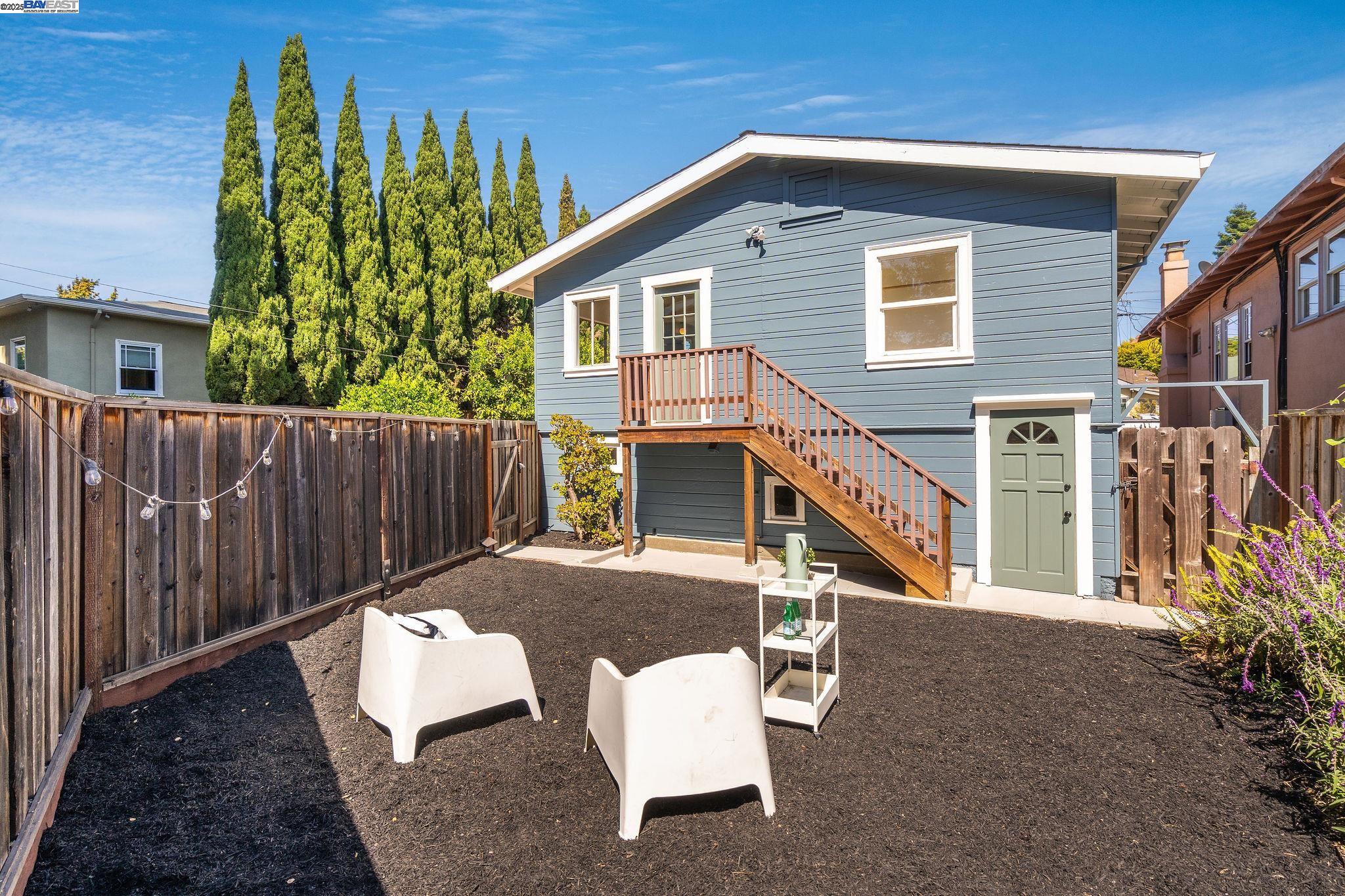 Detail Gallery Image 25 of 60 For 5731 Hermann St, Oakland,  CA 94609 - – Beds | – Baths