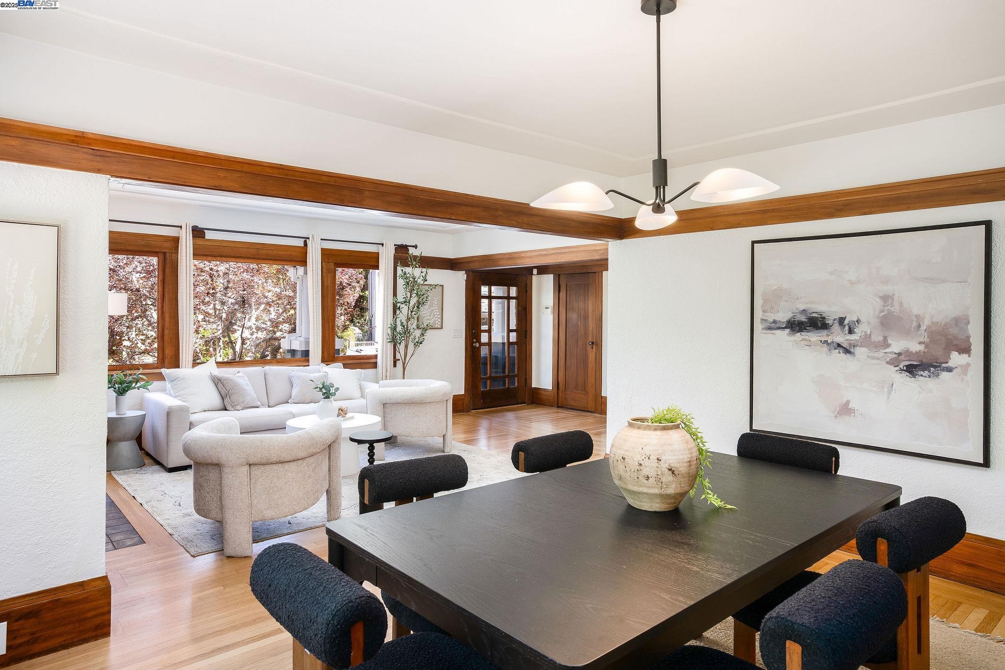 Detail Gallery Image 9 of 60 For 5731 Hermann St, Oakland,  CA 94609 - – Beds | – Baths