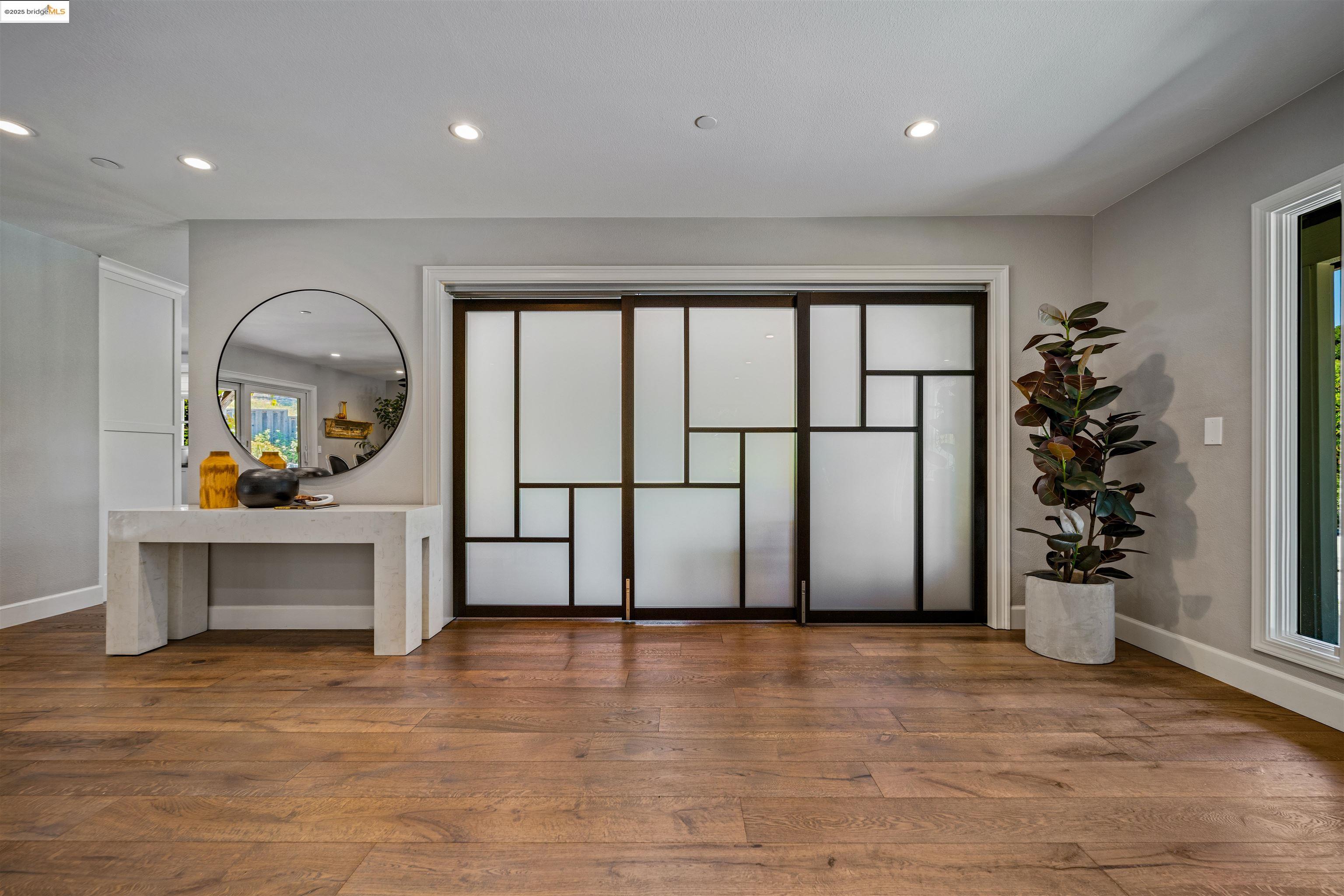 Detail Gallery Image 11 of 45 For 300 Rancho De Maria, Martinez,  CA 94553 - 3 Beds | 2/1 Baths