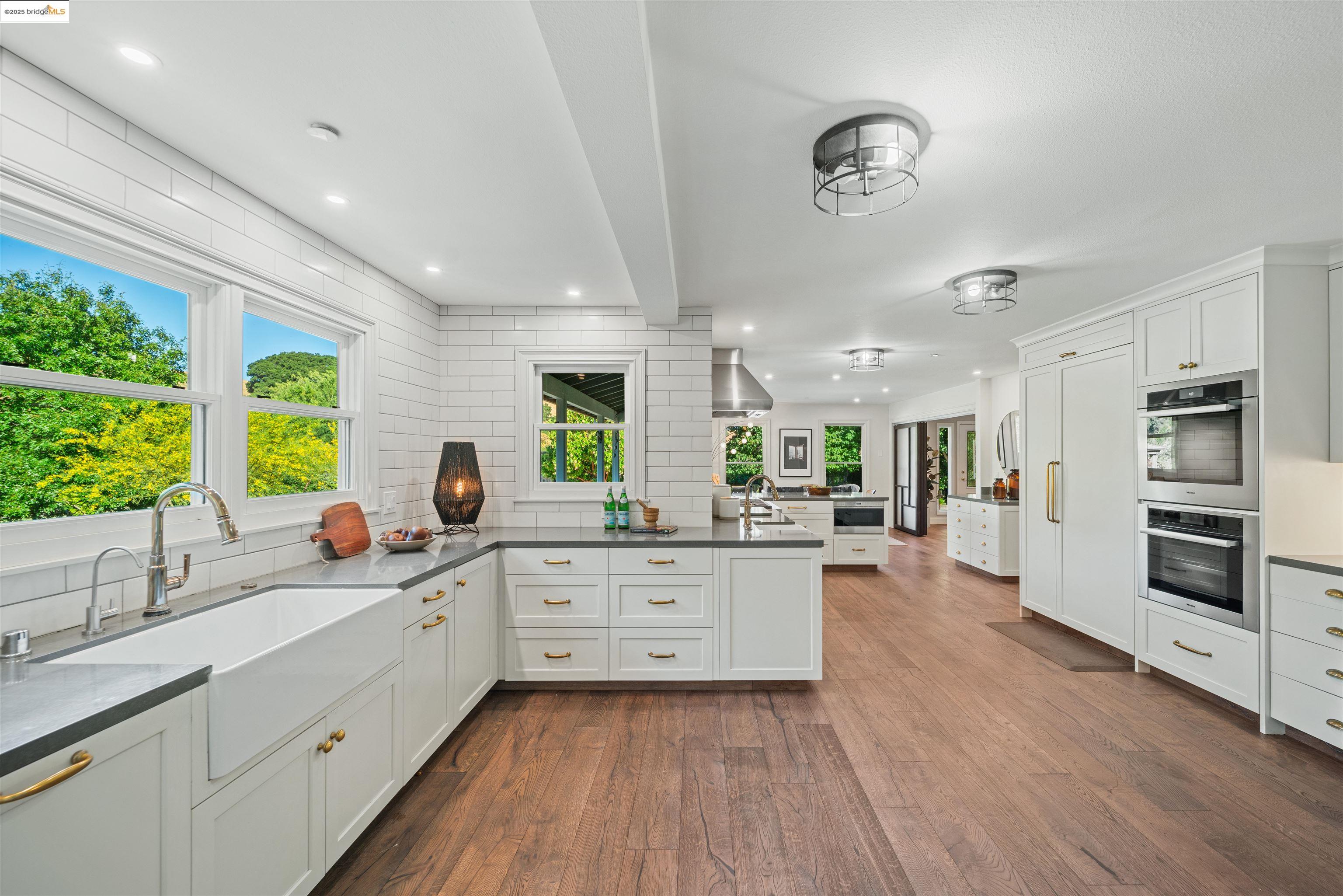 Detail Gallery Image 15 of 45 For 300 Rancho De Maria, Martinez,  CA 94553 - 3 Beds | 2/1 Baths