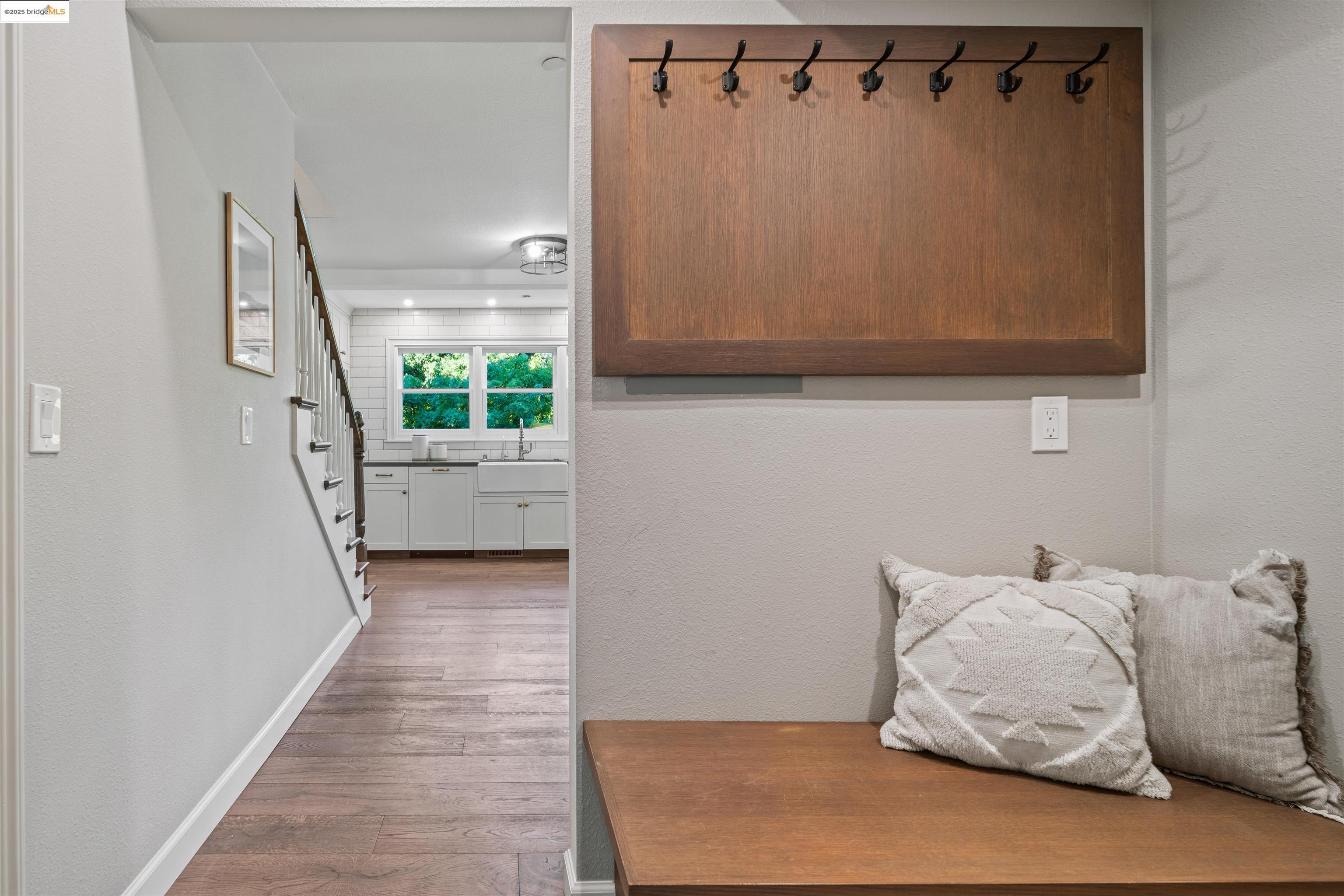 Detail Gallery Image 28 of 45 For 300 Rancho De Maria, Martinez,  CA 94553 - 3 Beds | 2/1 Baths