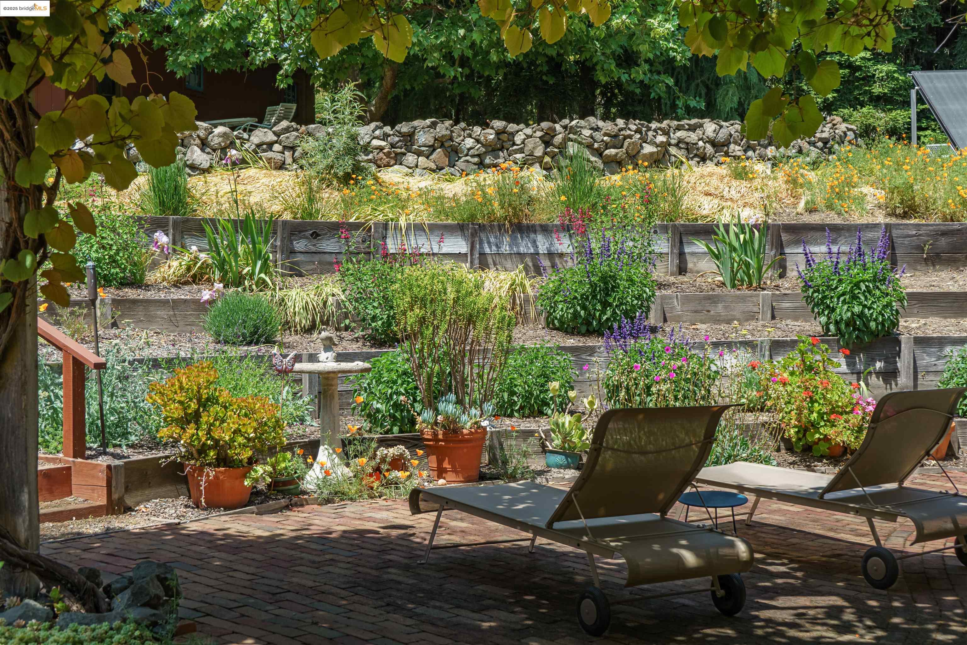 Detail Gallery Image 31 of 45 For 300 Rancho De Maria, Martinez,  CA 94553 - 3 Beds | 2/1 Baths