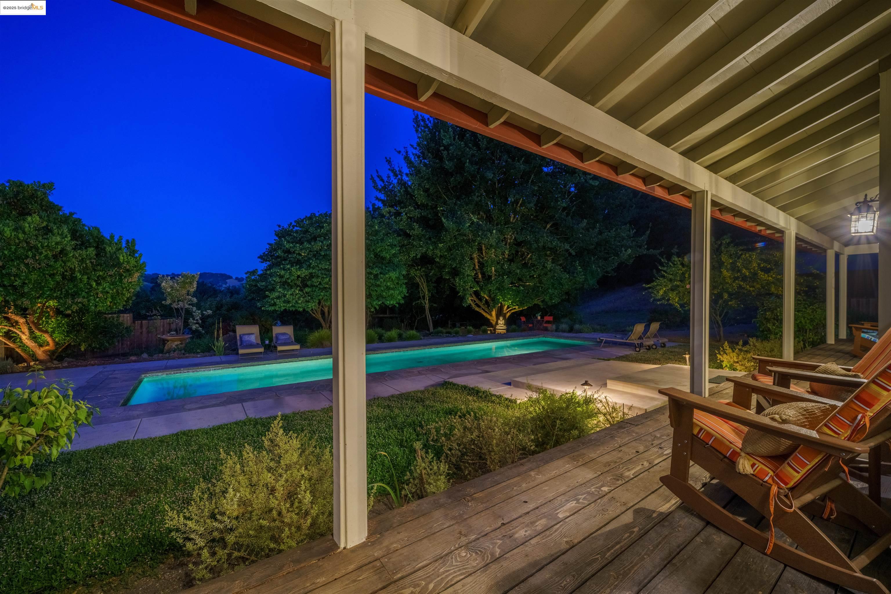 Detail Gallery Image 41 of 45 For 300 Rancho De Maria, Martinez,  CA 94553 - 3 Beds | 2/1 Baths