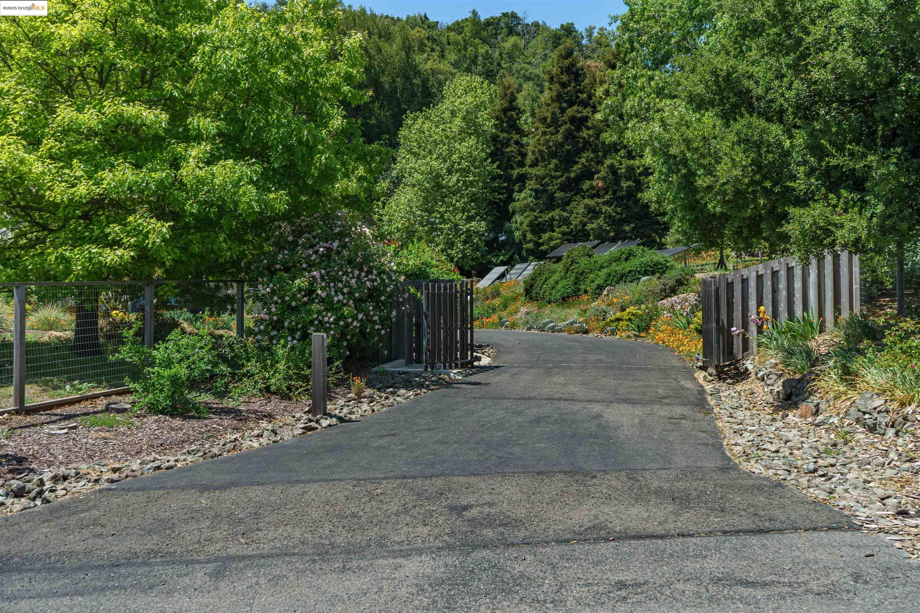Detail Gallery Image 45 of 45 For 300 Rancho De Maria, Martinez,  CA 94553 - 3 Beds | 2/1 Baths