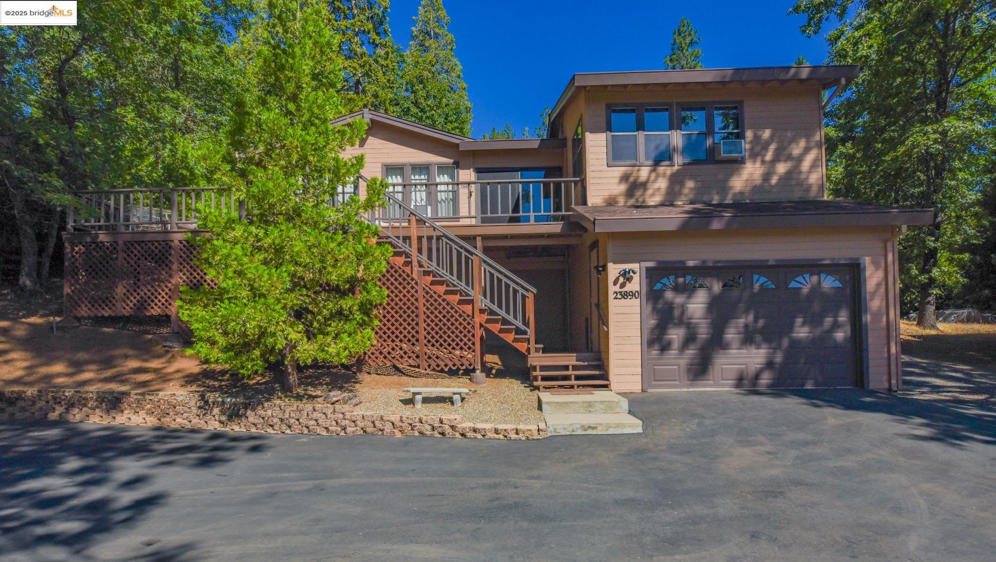 Detail Gallery Image 2 of 56 For 23890 Pack Trail Road, Sonora,  CA 95370 - 2 Beds | 2 Baths