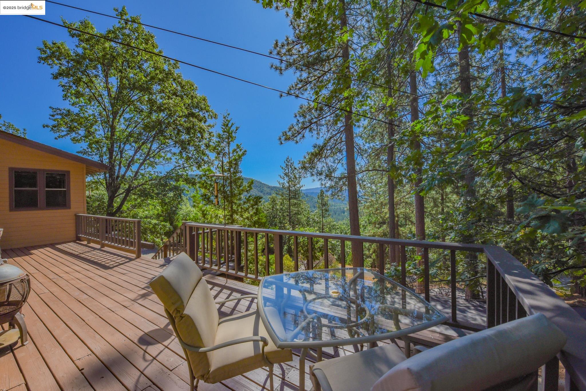 Detail Gallery Image 12 of 56 For 23890 Pack Trail Road, Sonora,  CA 95370 - 2 Beds | 2 Baths