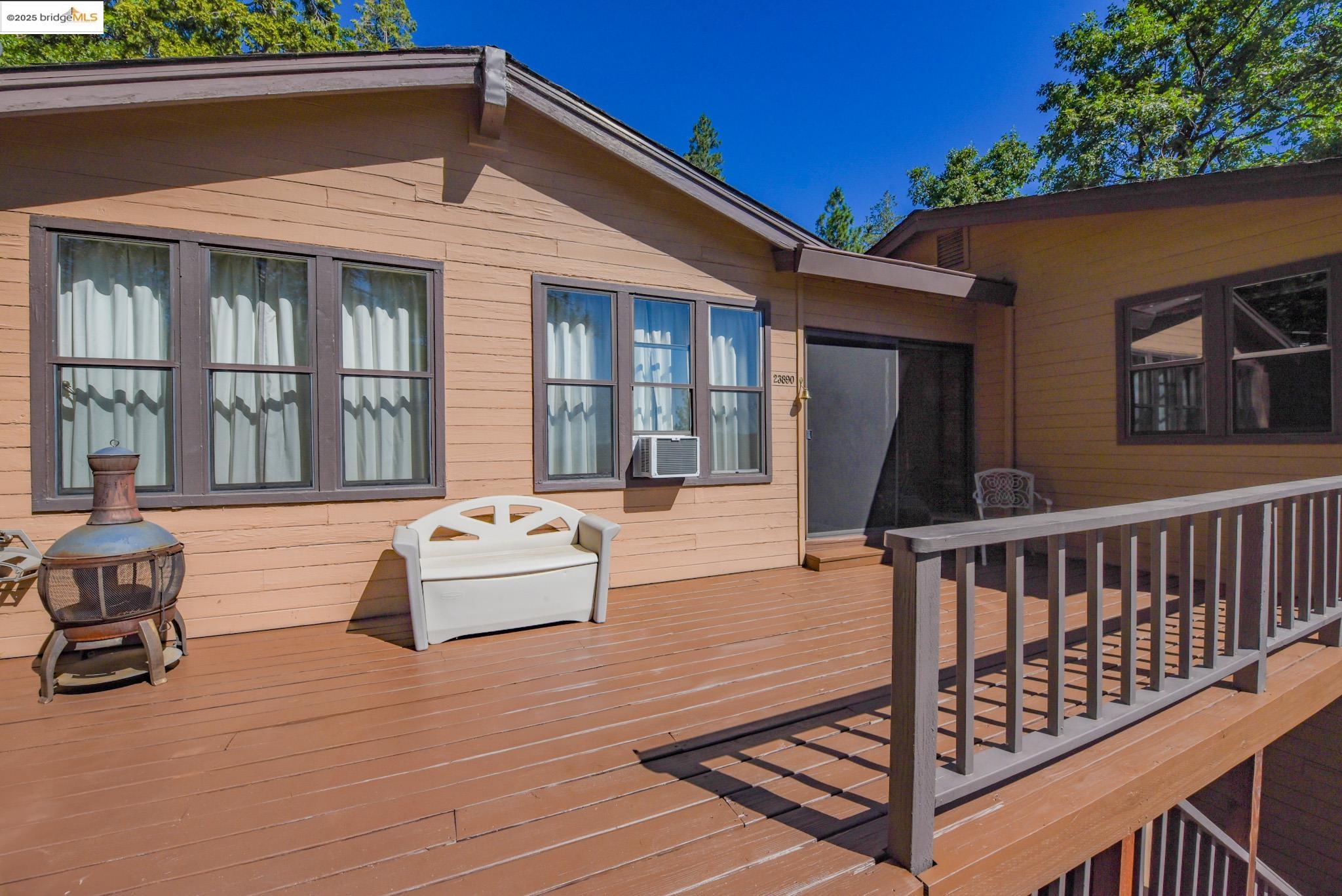 Detail Gallery Image 13 of 56 For 23890 Pack Trail Road, Sonora,  CA 95370 - 2 Beds | 2 Baths
