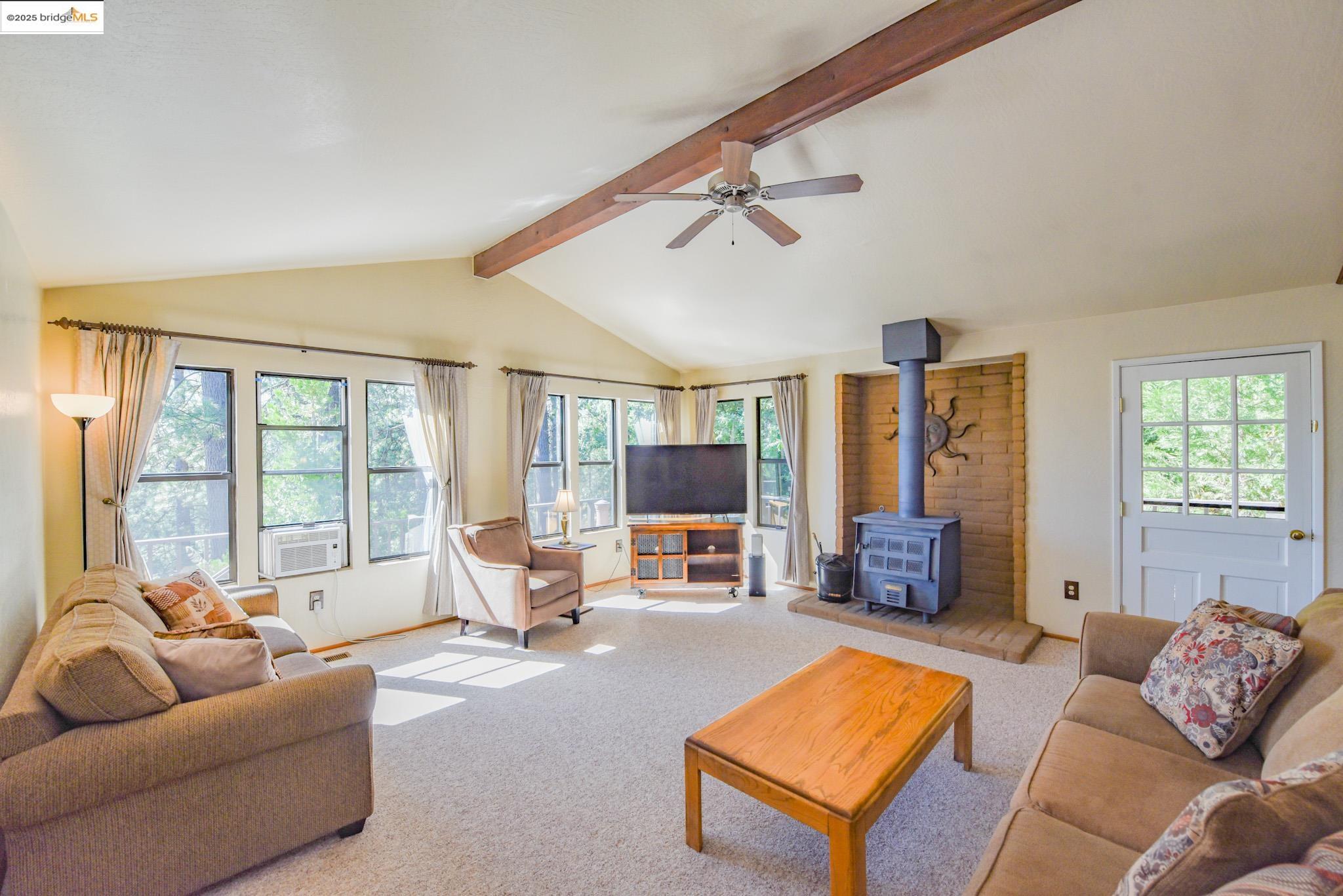 Detail Gallery Image 16 of 56 For 23890 Pack Trail Road, Sonora,  CA 95370 - 2 Beds | 2 Baths