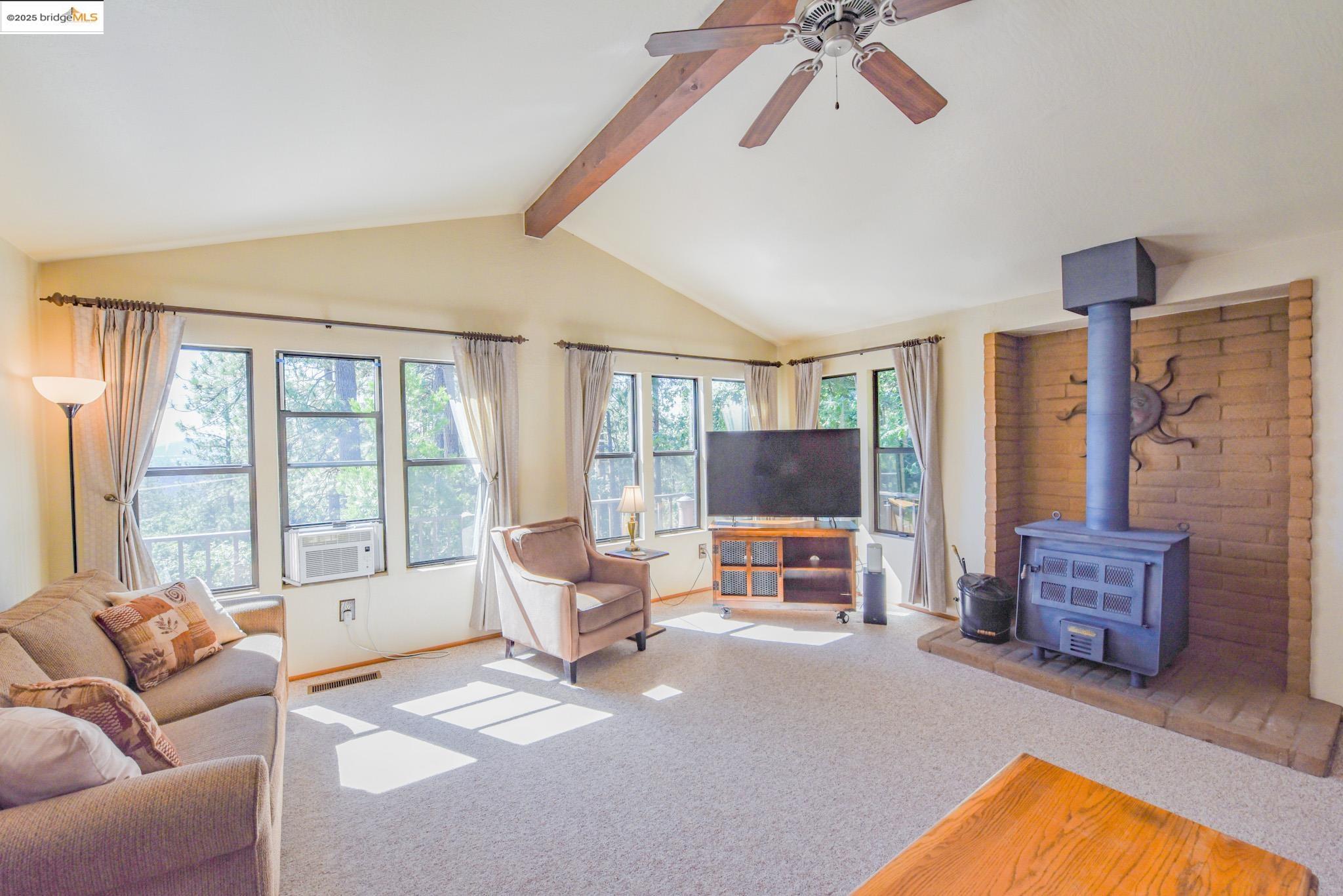 Detail Gallery Image 17 of 56 For 23890 Pack Trail Road, Sonora,  CA 95370 - 2 Beds | 2 Baths