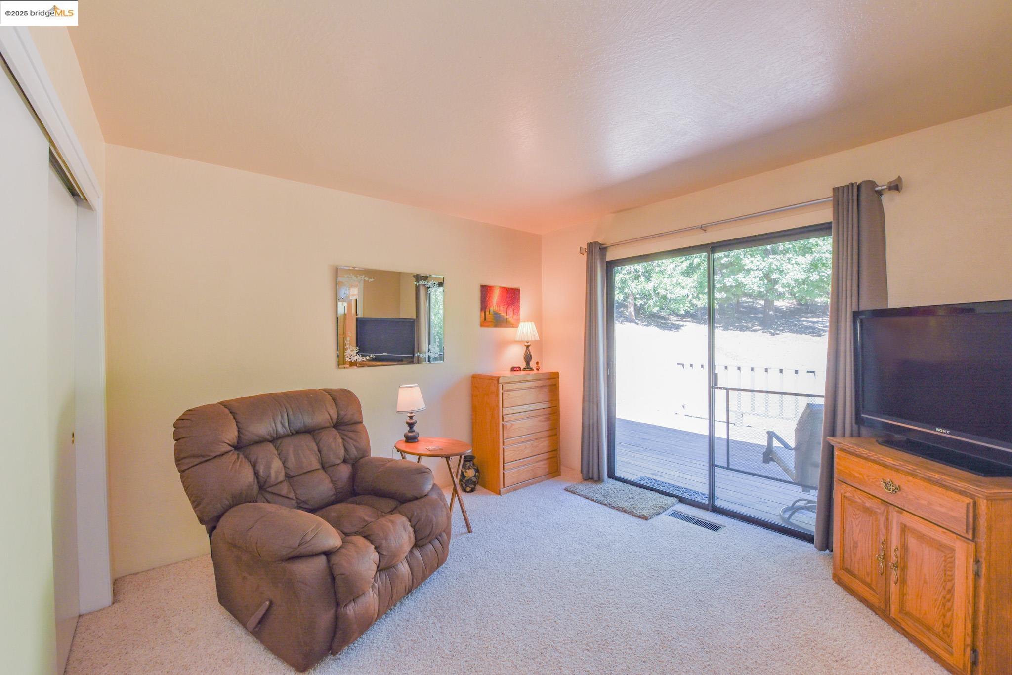 Detail Gallery Image 33 of 56 For 23890 Pack Trail Road, Sonora,  CA 95370 - 2 Beds | 2 Baths