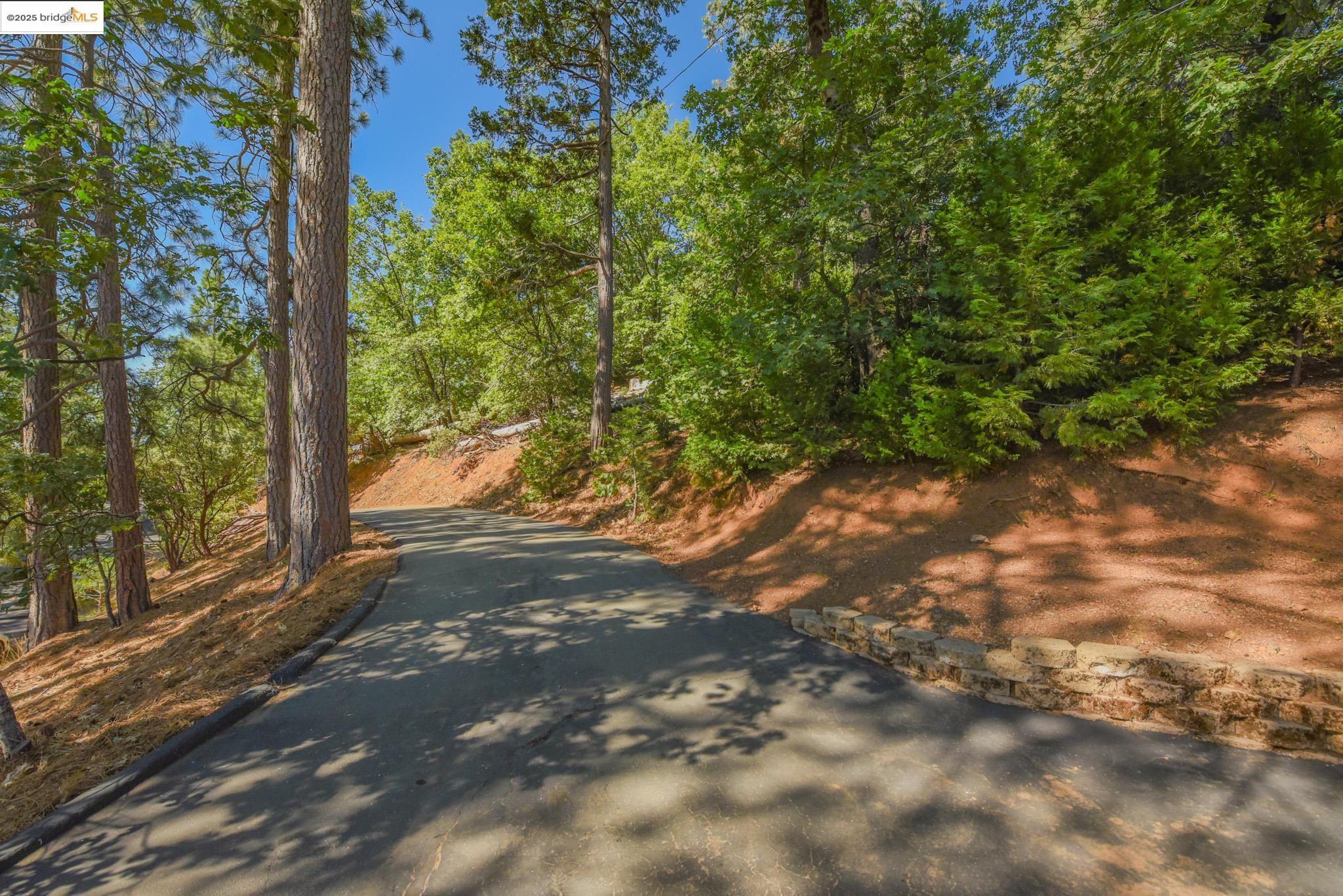 Detail Gallery Image 48 of 56 For 23890 Pack Trail Road, Sonora,  CA 95370 - 2 Beds | 2 Baths