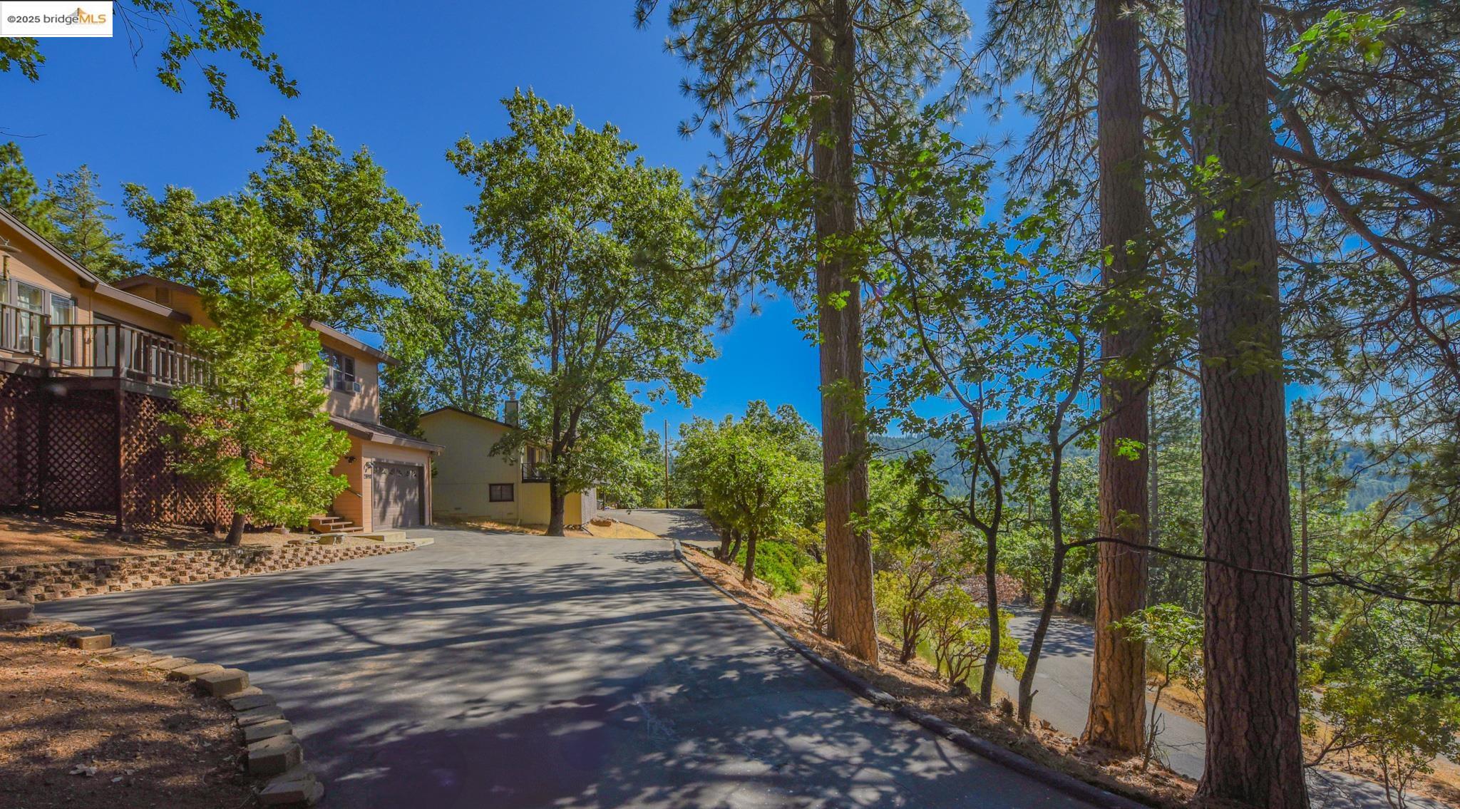 Detail Gallery Image 49 of 56 For 23890 Pack Trail Road, Sonora,  CA 95370 - 2 Beds | 2 Baths