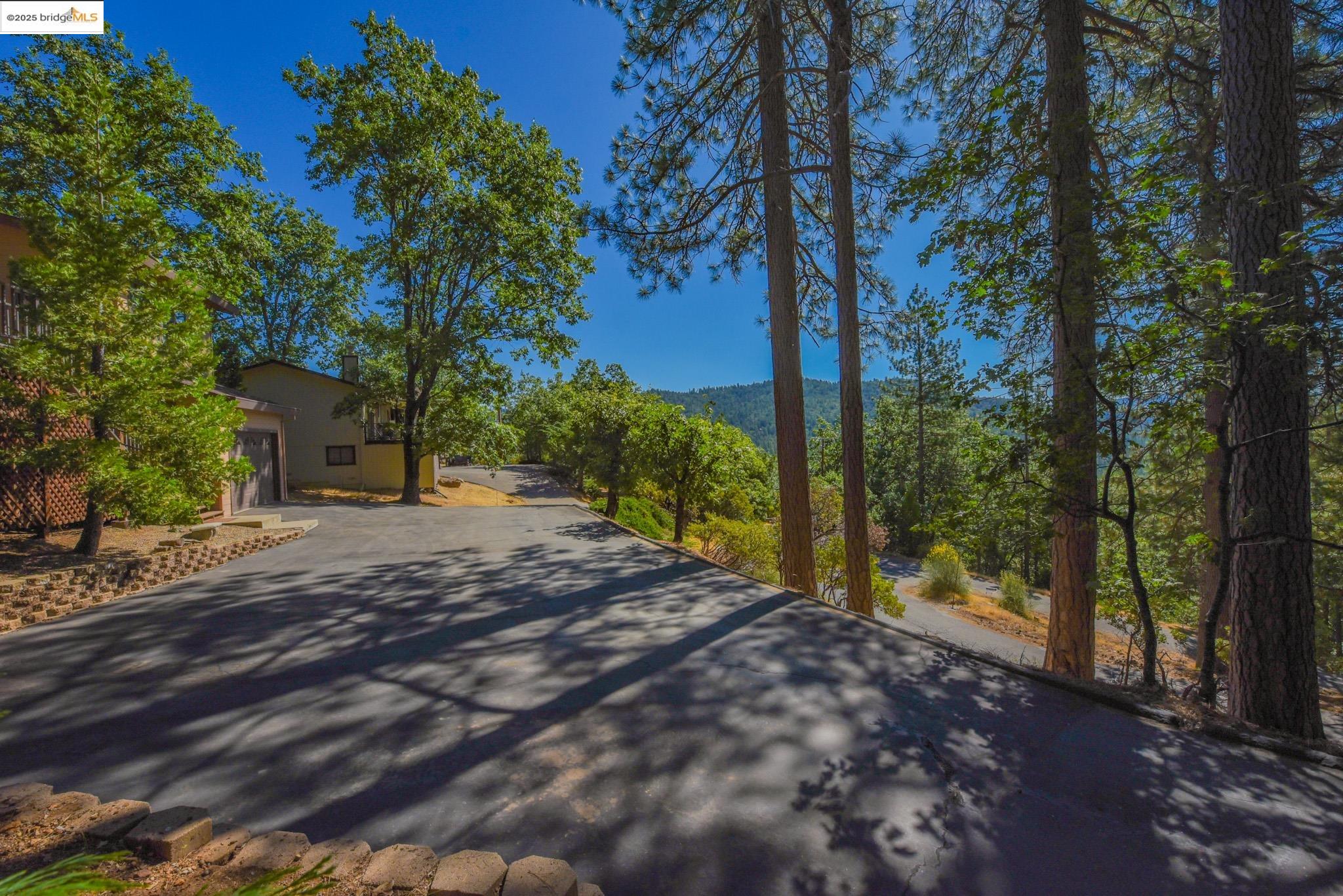 Detail Gallery Image 50 of 56 For 23890 Pack Trail Road, Sonora,  CA 95370 - 2 Beds | 2 Baths