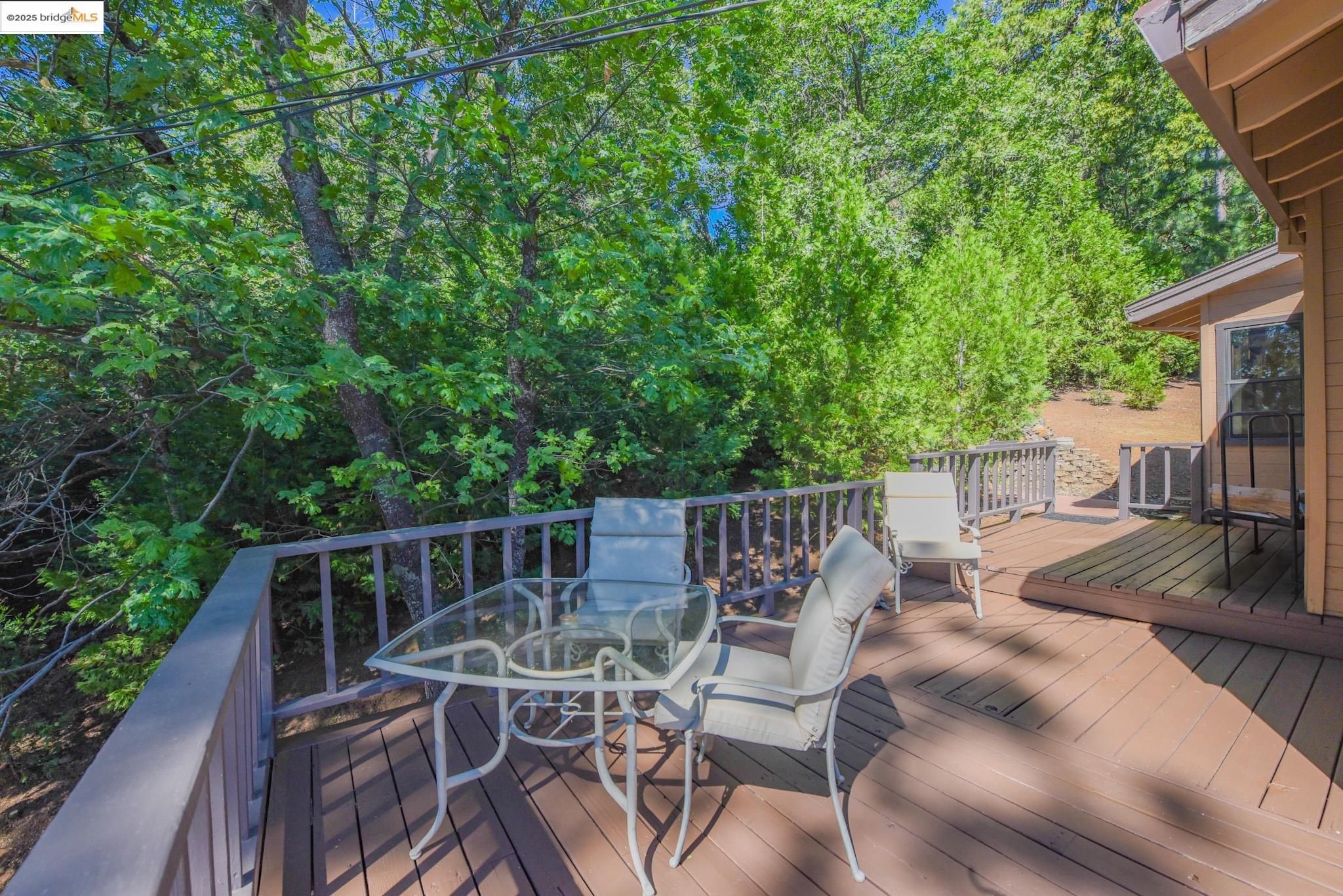Detail Gallery Image 10 of 56 For 23890 Pack Trail Road, Sonora,  CA 95370 - 2 Beds | 2 Baths
