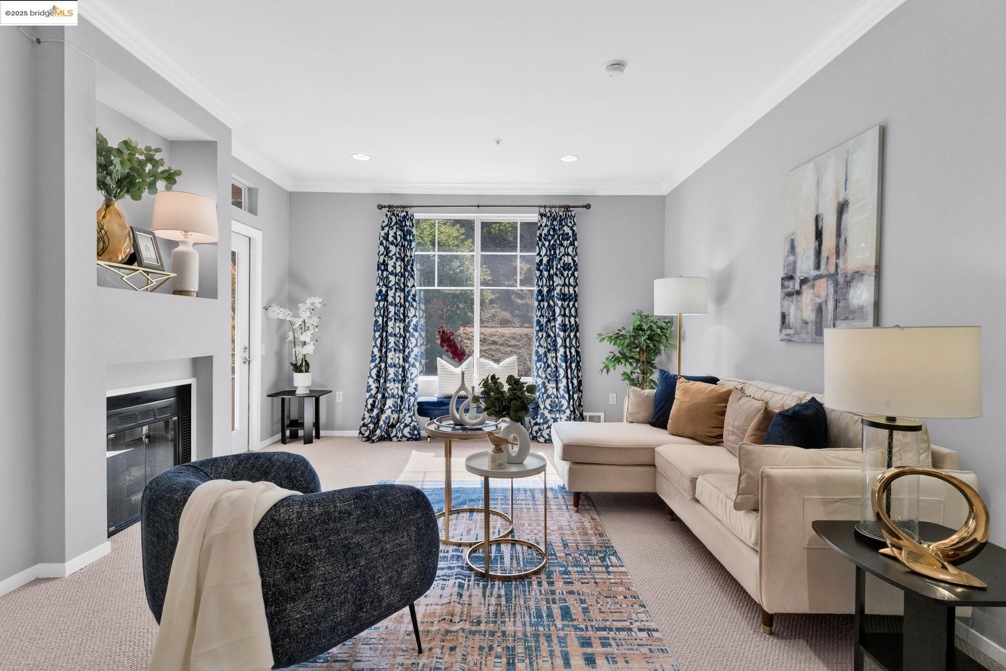More Details about MLS # 41104511 : 300 CALDECOTT # 216