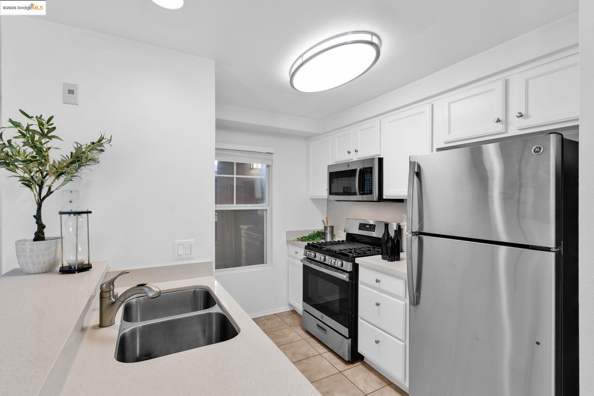 Photo #5: 41104511 Listing 