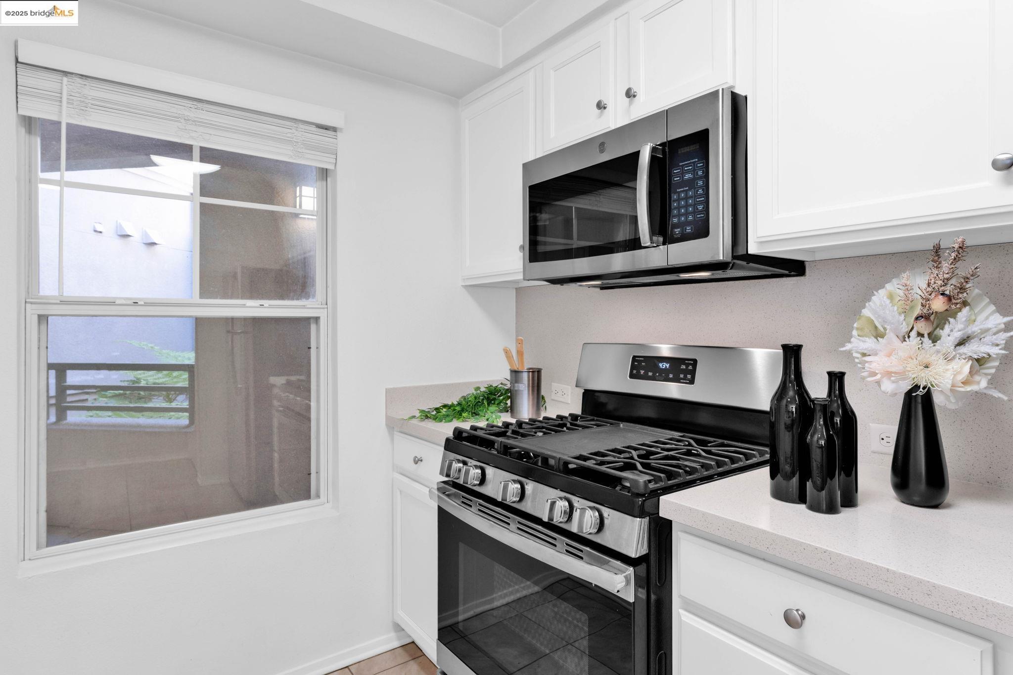 Photo #8: 41104511 Listing: Photo #8
