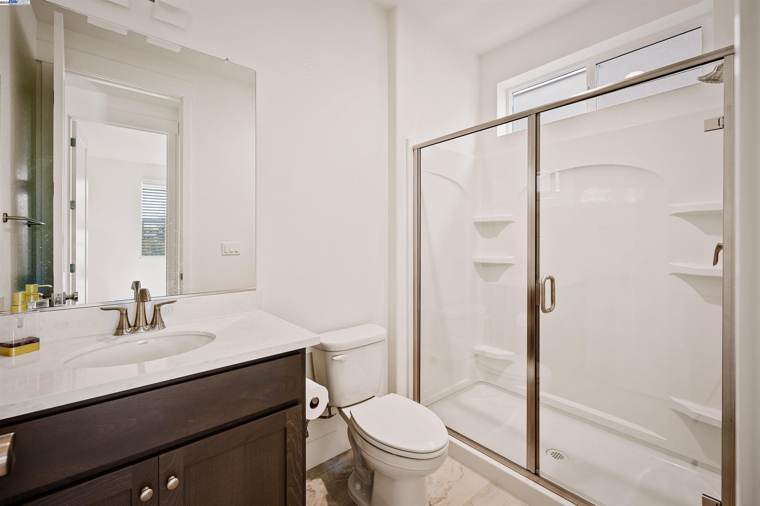 Detail Gallery Image 24 of 34 For 1588 Nightfall Ln, Fairfield,  CA 94533 - 4 Beds | 3 Baths