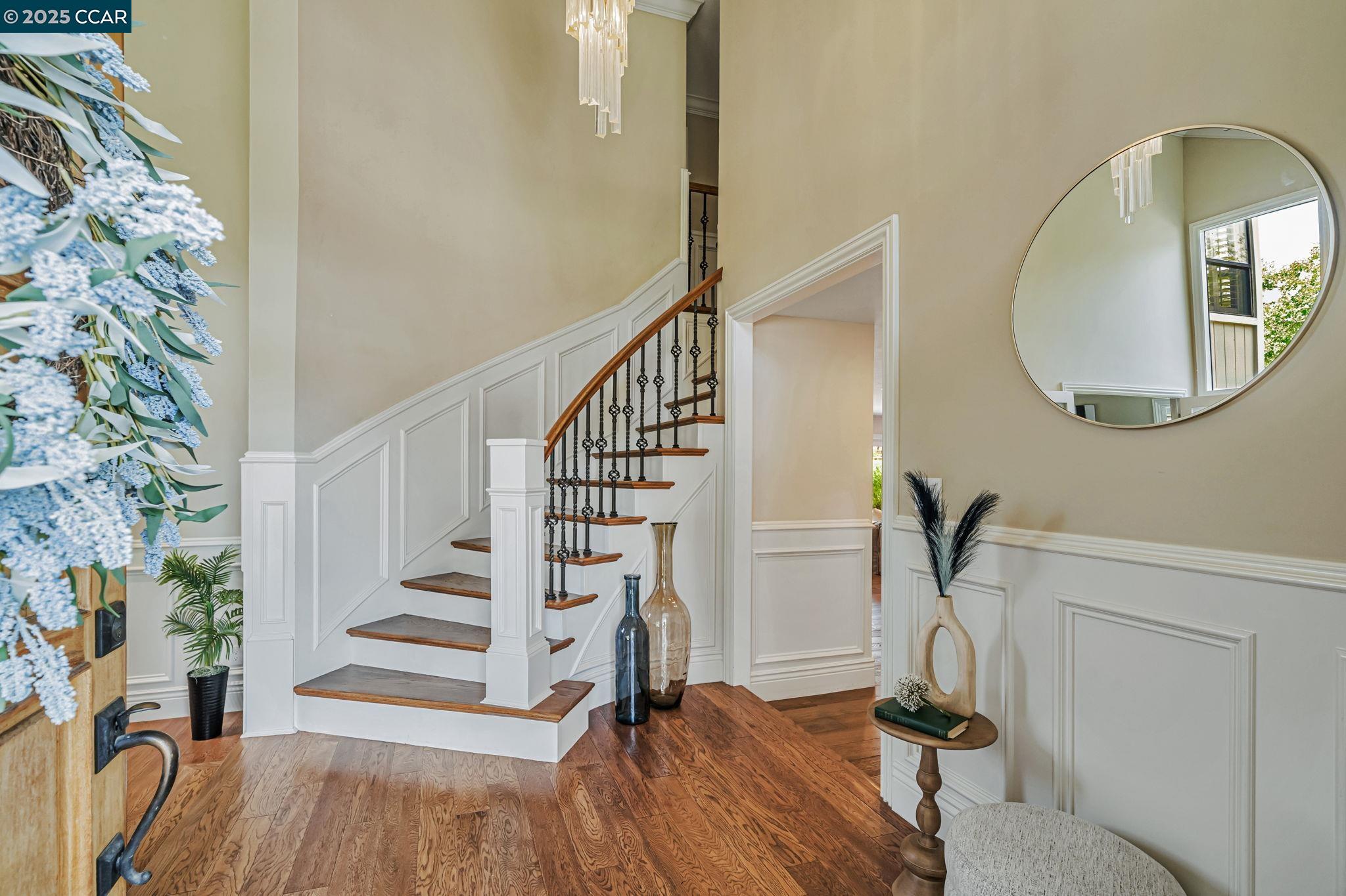 Detail Gallery Image 3 of 46 For 732 Graham Ct, Danville,  CA 94526 - 4 Beds | 3 Baths