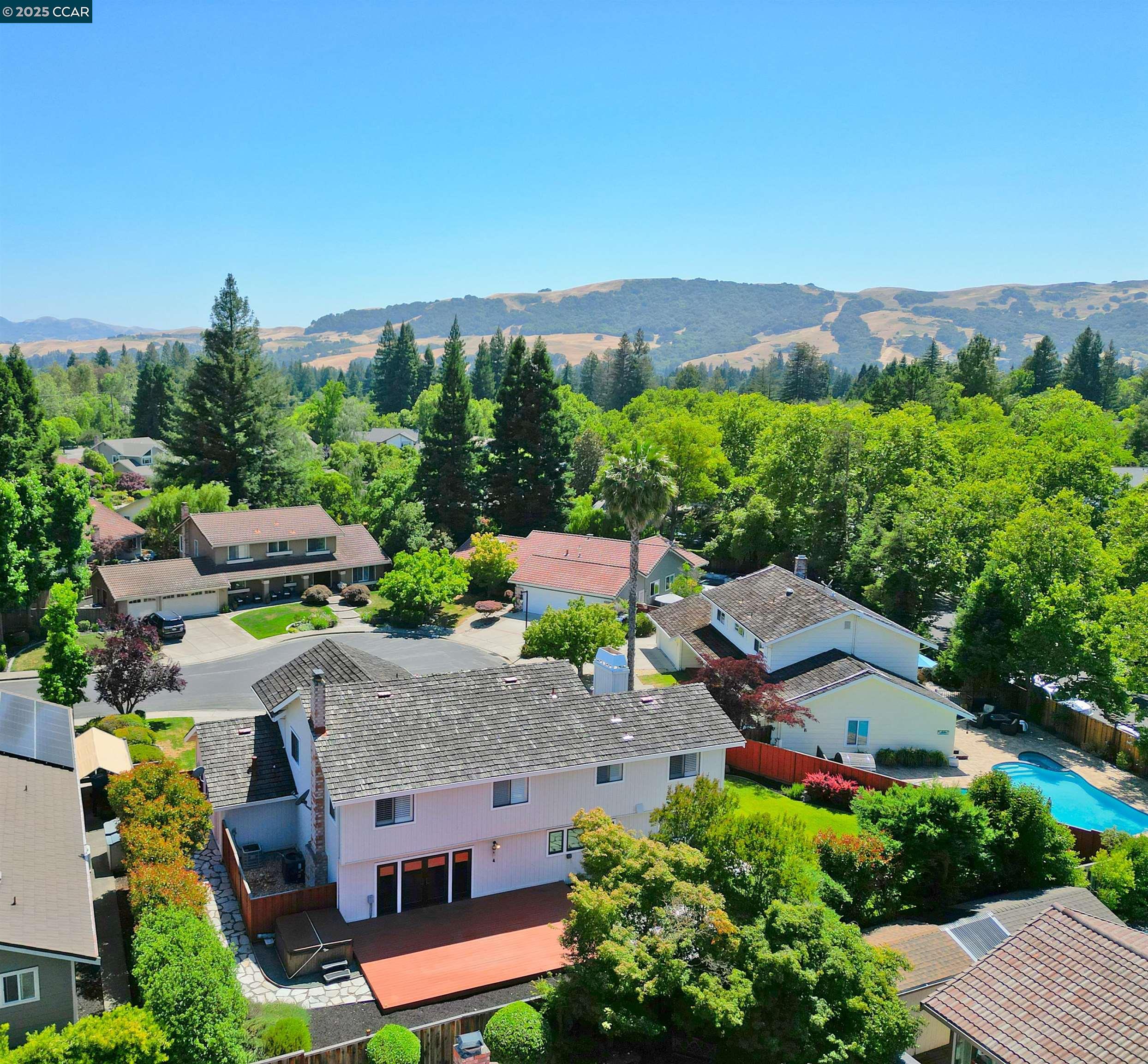 Detail Gallery Image 40 of 46 For 732 Graham Ct, Danville,  CA 94526 - 4 Beds | 3 Baths