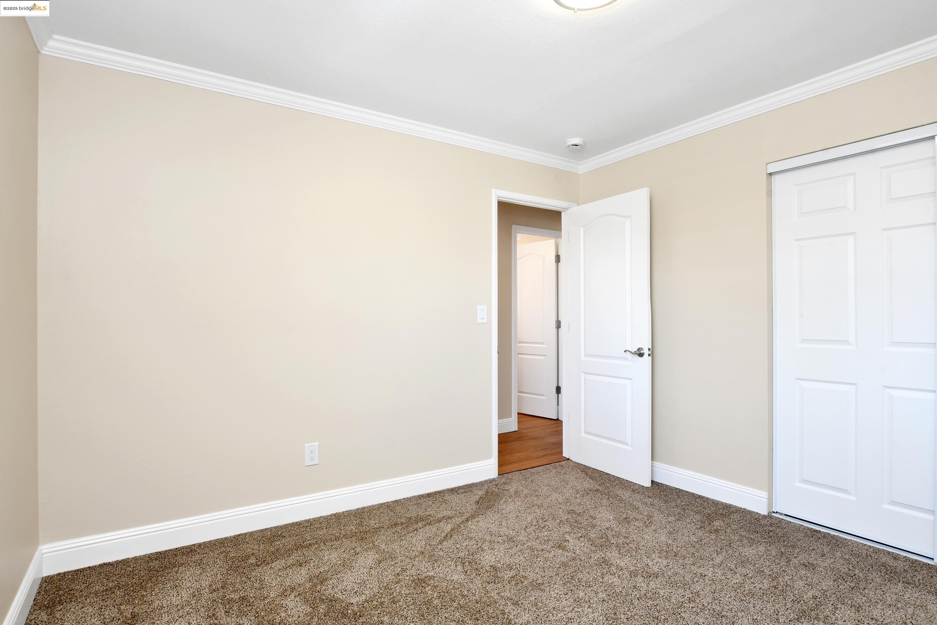 Detail Gallery Image 19 of 43 For 2086 Oakridge Ln, Pittsburg,  CA 94565 - 4 Beds | 2 Baths