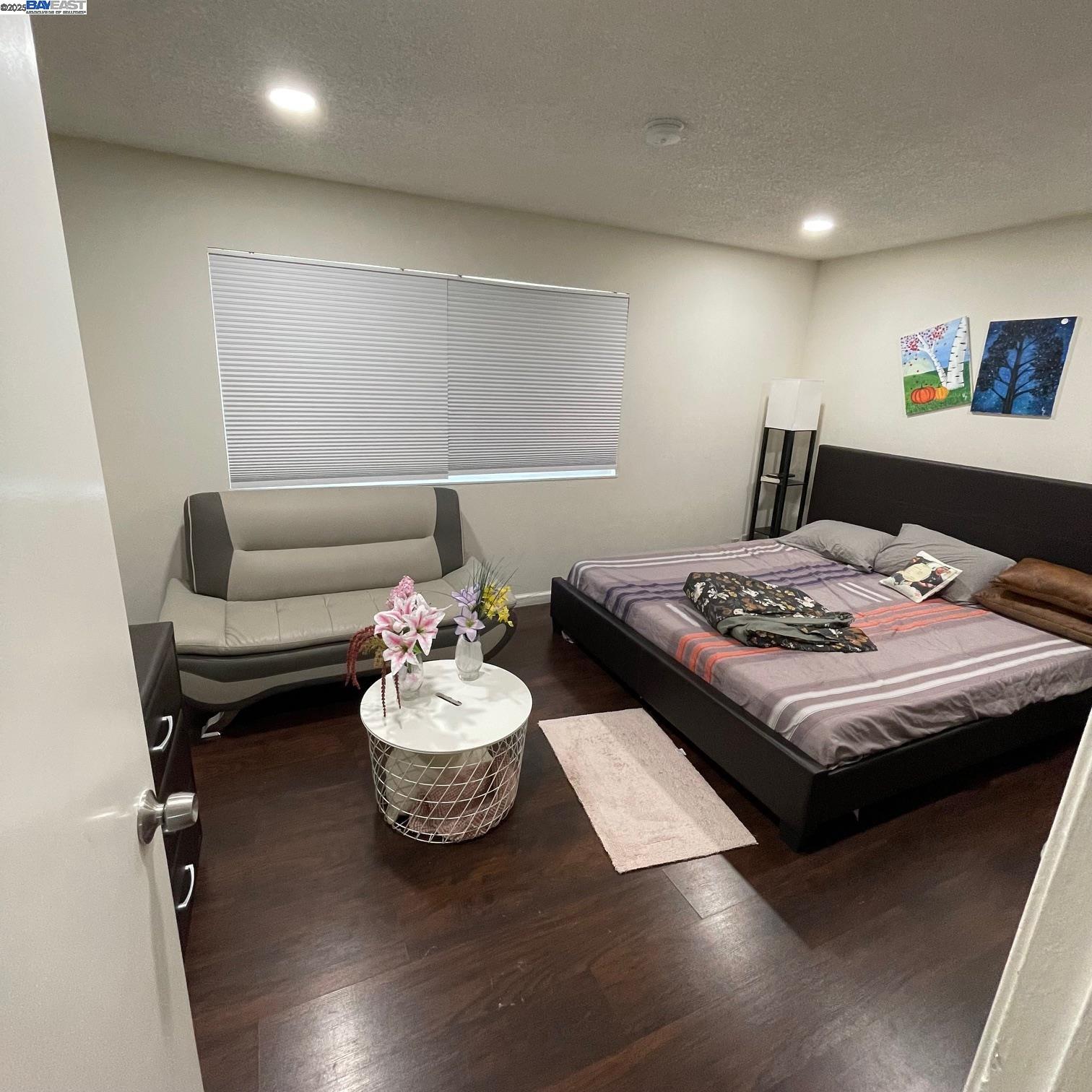 Detail Gallery Image 9 of 13 For 34547 Nantucket Cmn, Fremont,  CA 94555 - 2 Beds | 1/1 Baths
