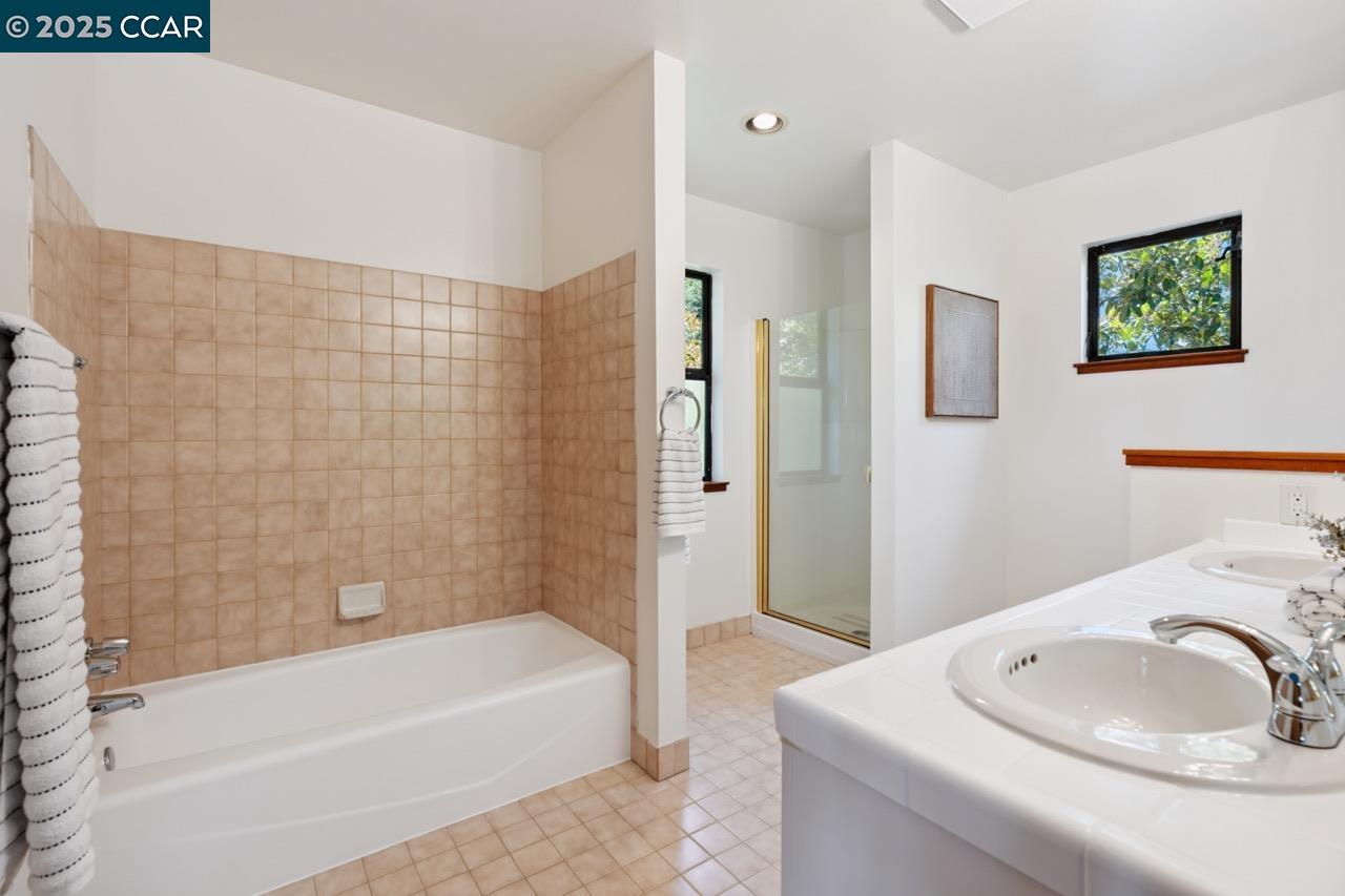 Detail Gallery Image 35 of 52 For 3663 May Rd, Richmond,  CA 94803 - 5 Beds | 3 Baths