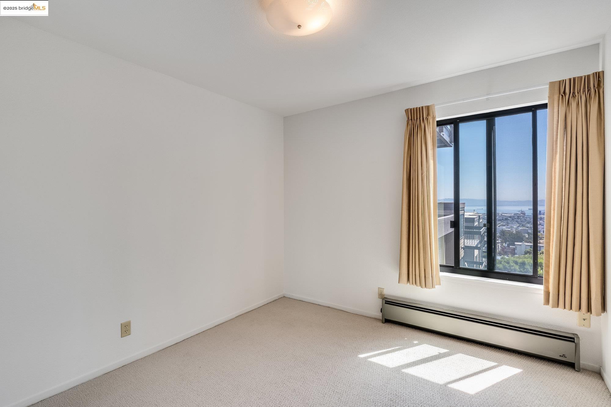 Detail Gallery Image 17 of 27 For 5177 Diamond Heights Blvd Apt 114,  San Francisco,  CA 94131 - 2 Beds | 2 Baths