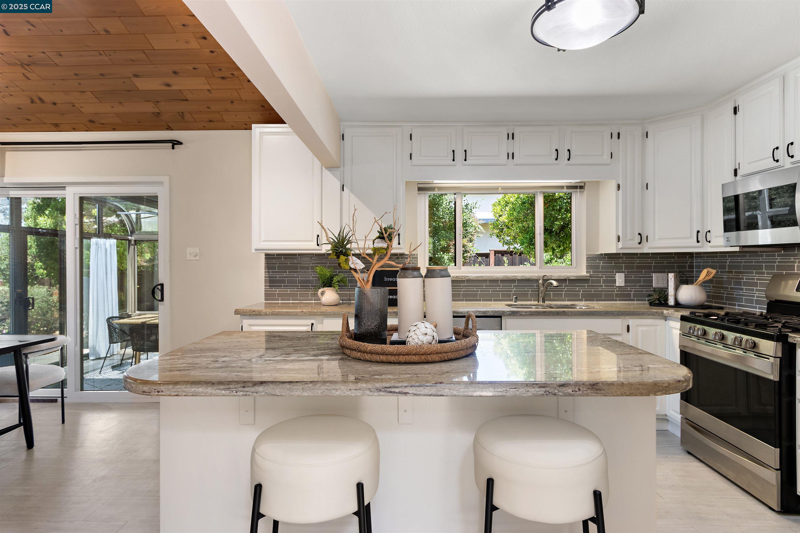 Detail Gallery Image 16 of 37 For 107 Mill Creek Rd, Fremont,  CA 94539 - 3 Beds | 2 Baths