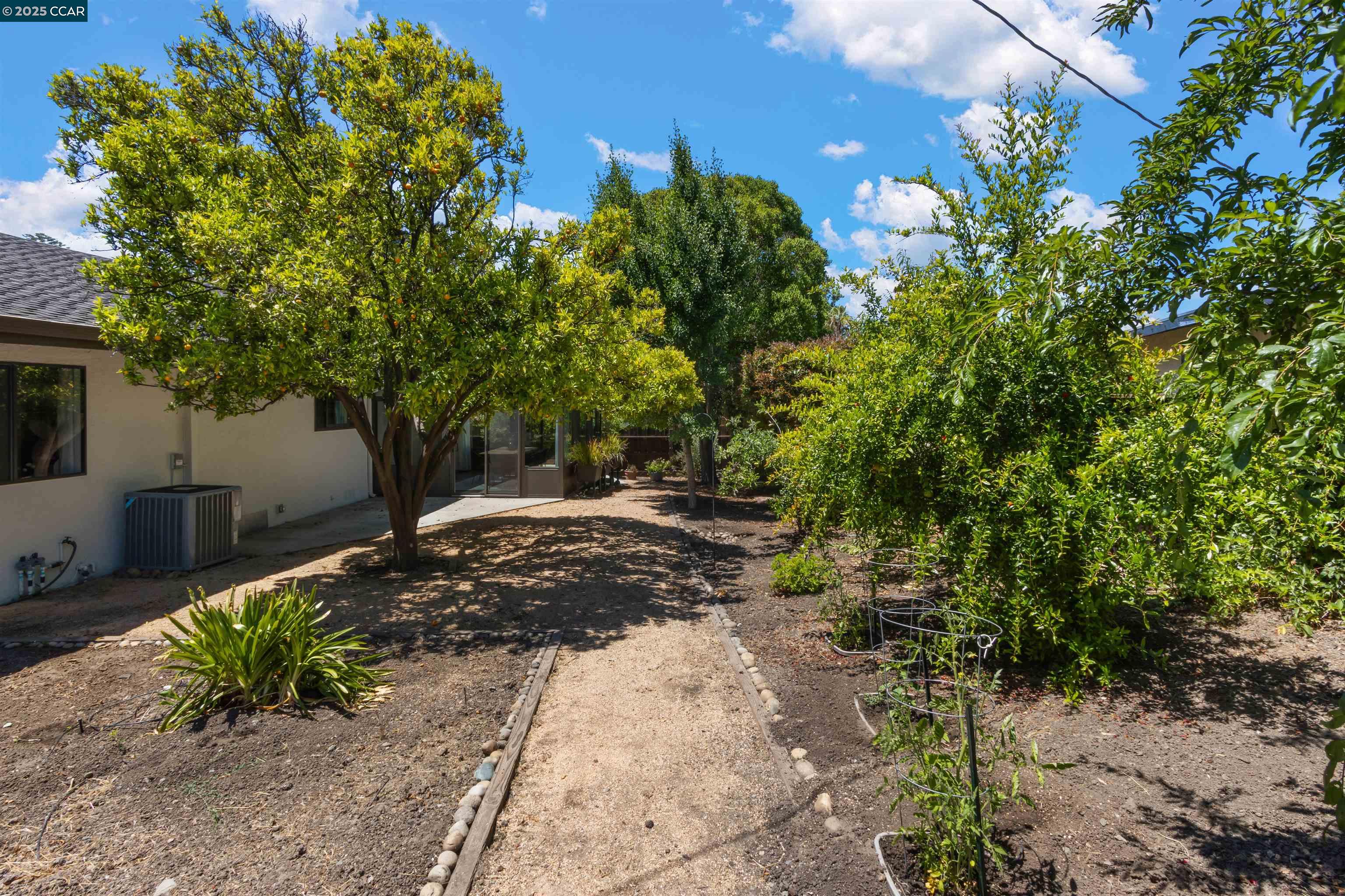 Detail Gallery Image 32 of 37 For 107 Mill Creek Rd, Fremont,  CA 94539 - 3 Beds | 2 Baths