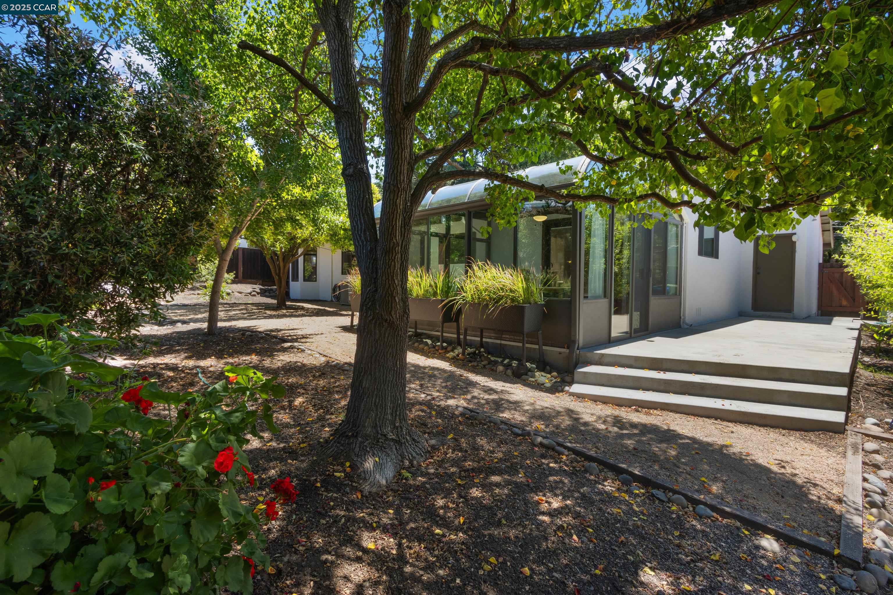 Detail Gallery Image 34 of 37 For 107 Mill Creek Rd, Fremont,  CA 94539 - 3 Beds | 2 Baths