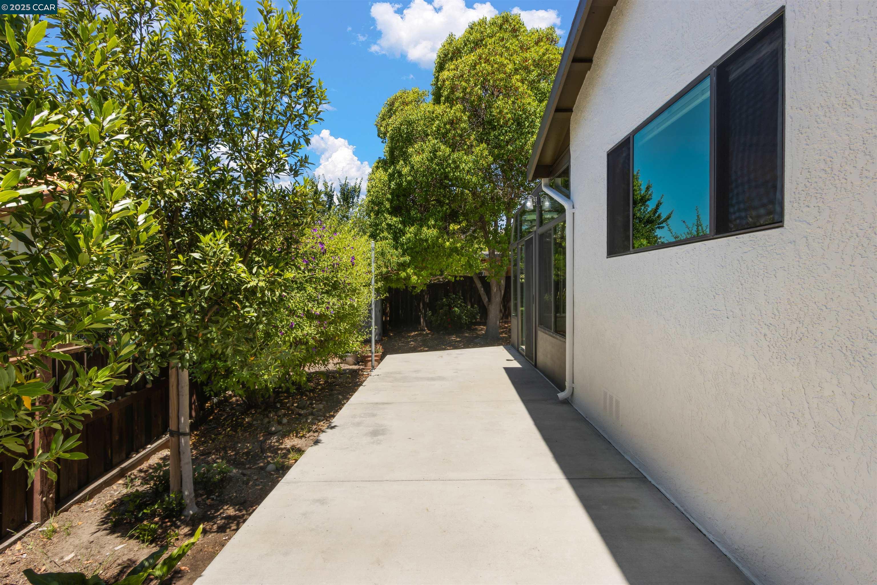 Detail Gallery Image 35 of 37 For 107 Mill Creek Rd, Fremont,  CA 94539 - 3 Beds | 2 Baths