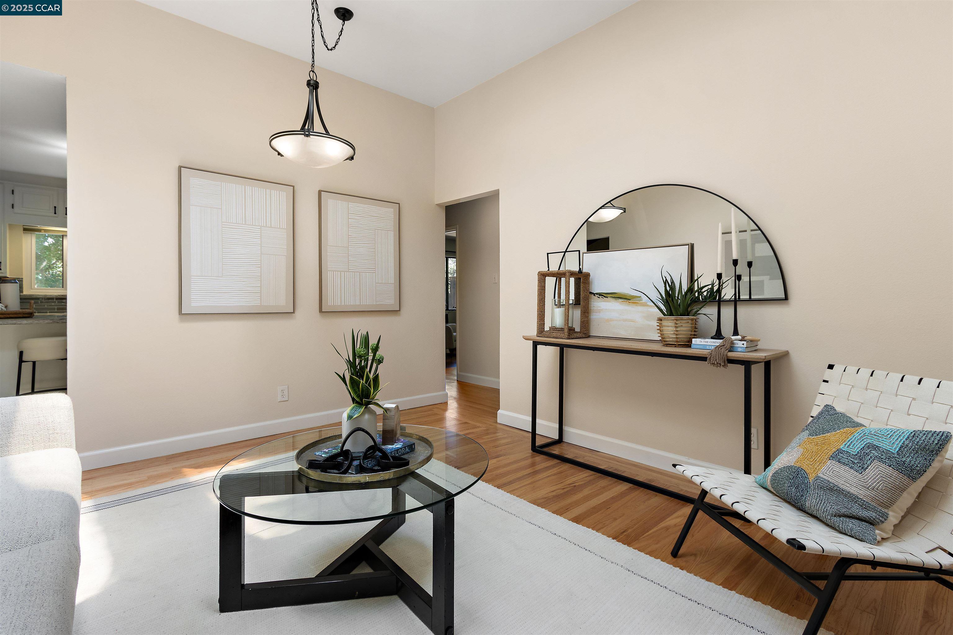 Detail Gallery Image 5 of 37 For 107 Mill Creek Rd, Fremont,  CA 94539 - 3 Beds | 2 Baths
