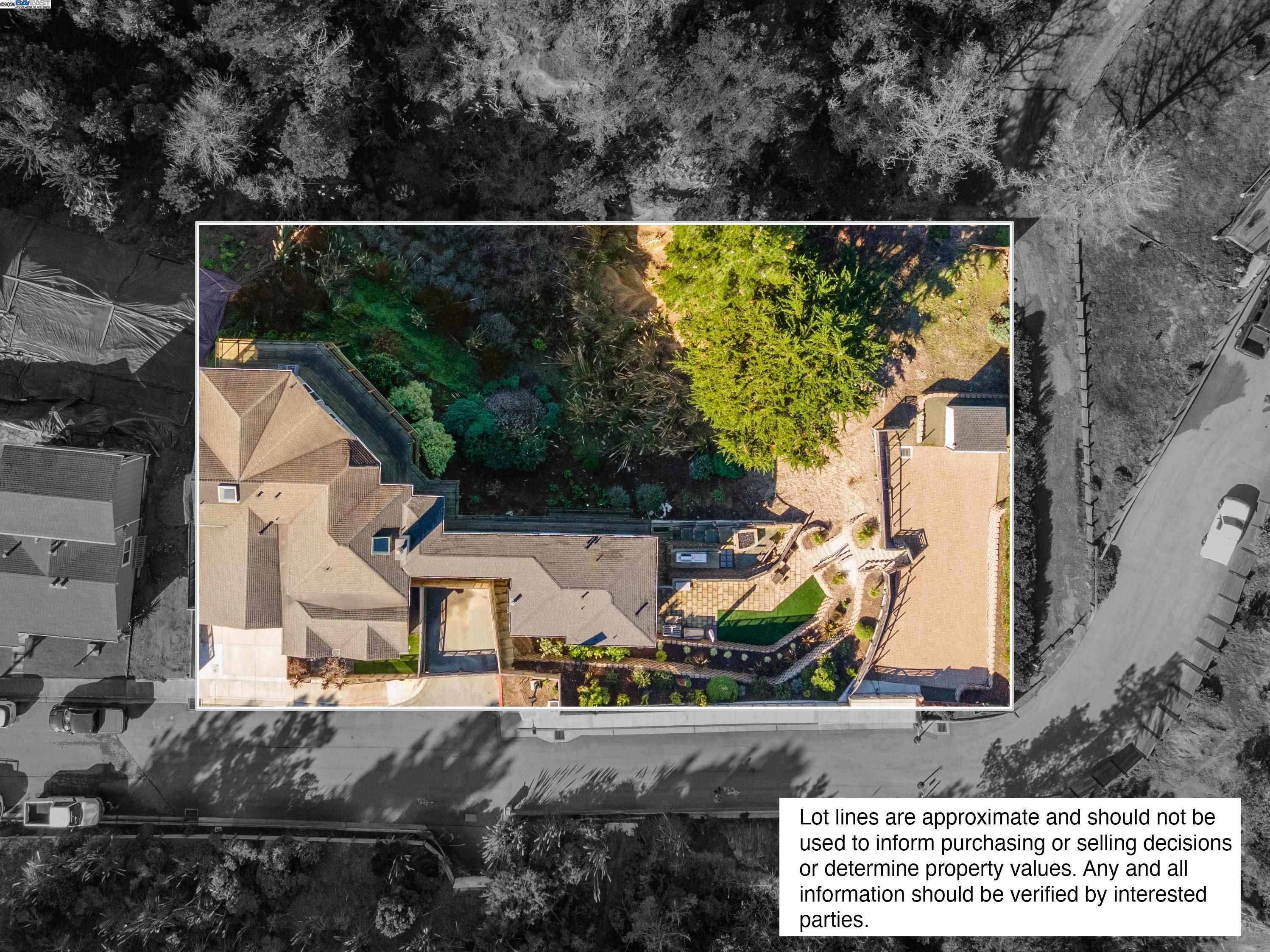 Detail Gallery Image 60 of 60 For 674 Corona Dr, Pacifica,  CA 94044 - 5 Beds | 5/2 Baths