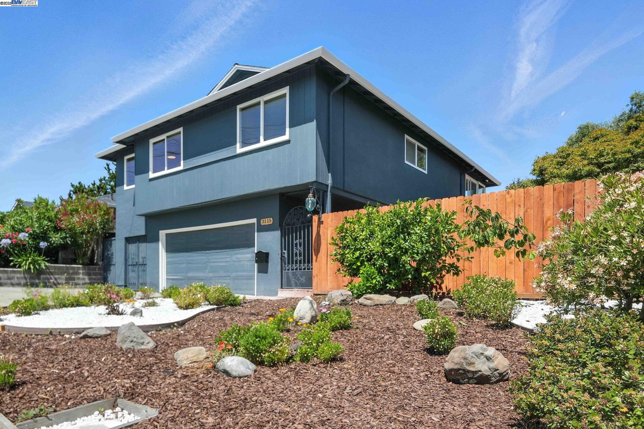 Detail Gallery Image 31 of 36 For 3115 Deseret Dr, El Sobrante,  CA 94803 - 3 Beds | 3 Baths