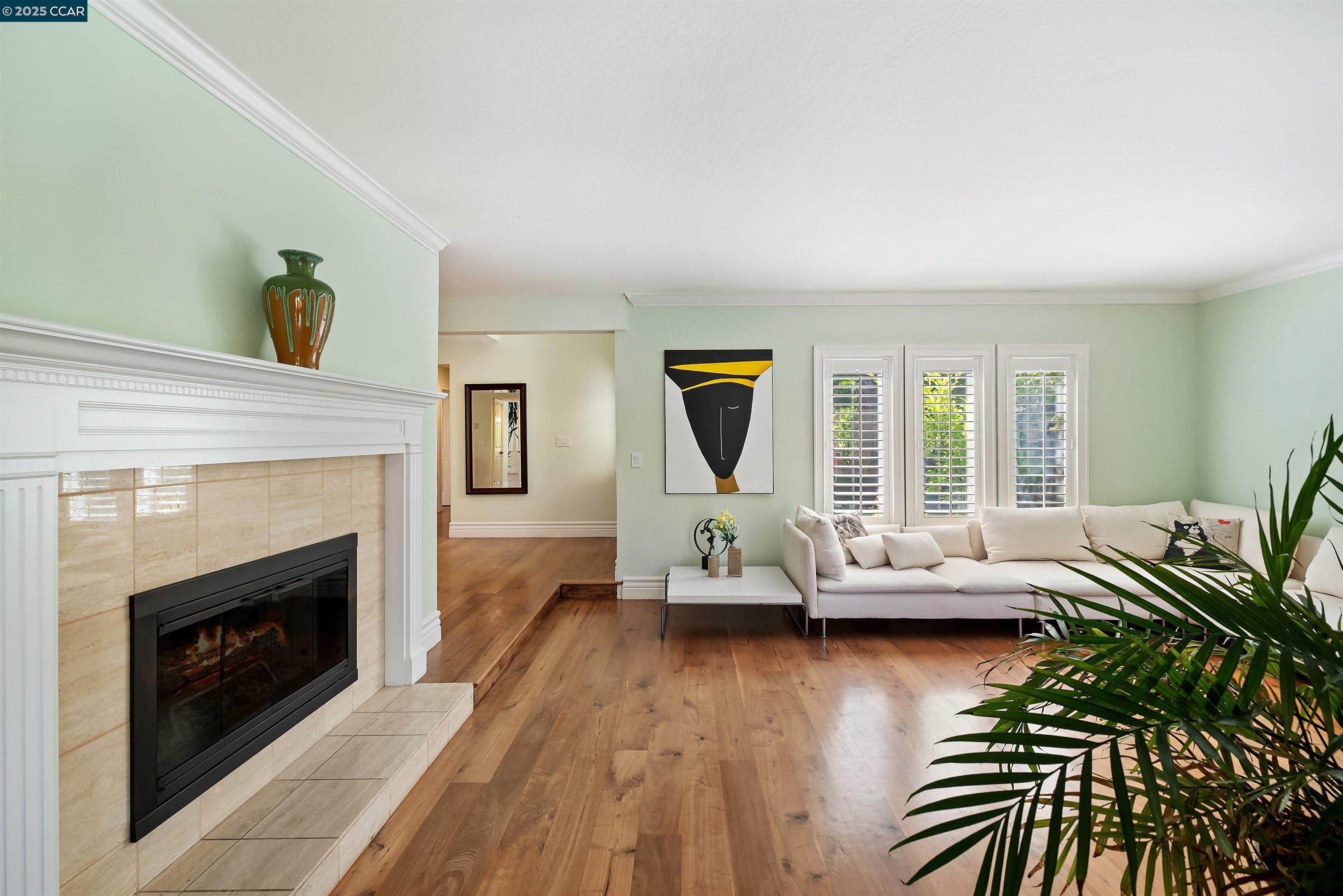 Detail Gallery Image 18 of 57 For 951 Redwood Dr, Danville,  CA 94506 - 3 Beds | 3 Baths