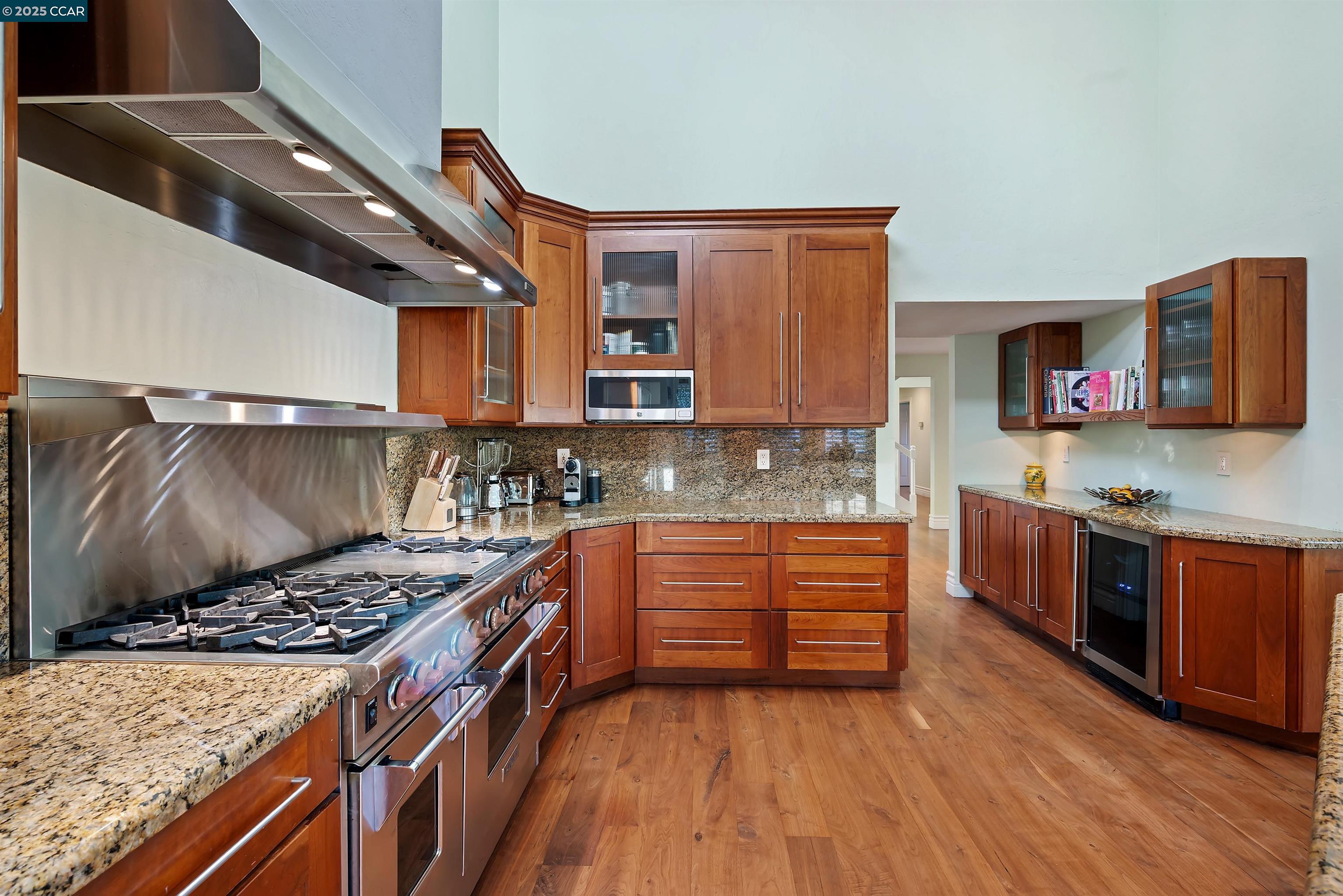 Detail Gallery Image 29 of 57 For 951 Redwood Dr, Danville,  CA 94506 - 3 Beds | 3 Baths