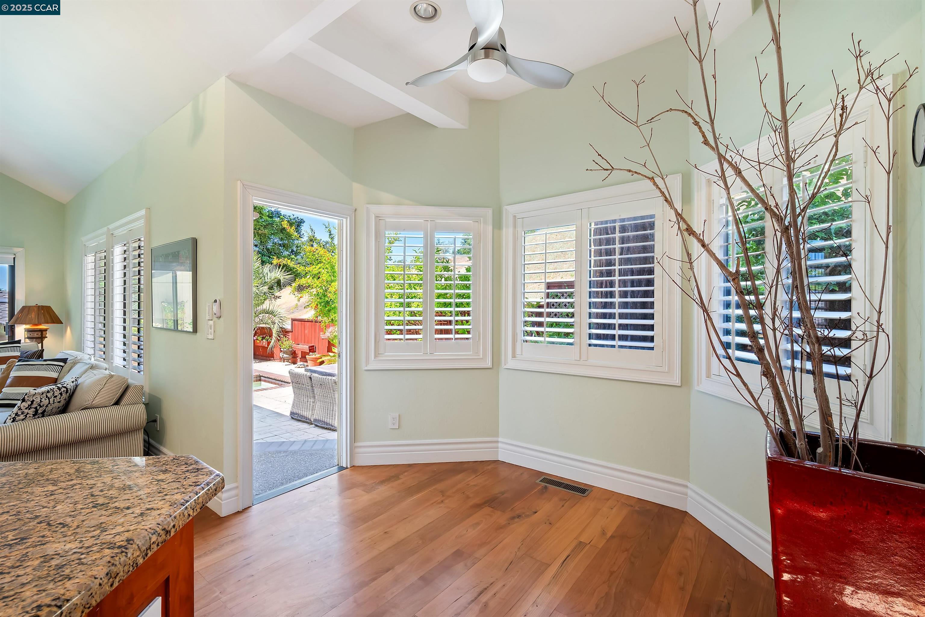Detail Gallery Image 33 of 57 For 951 Redwood Dr, Danville,  CA 94506 - 3 Beds | 3 Baths