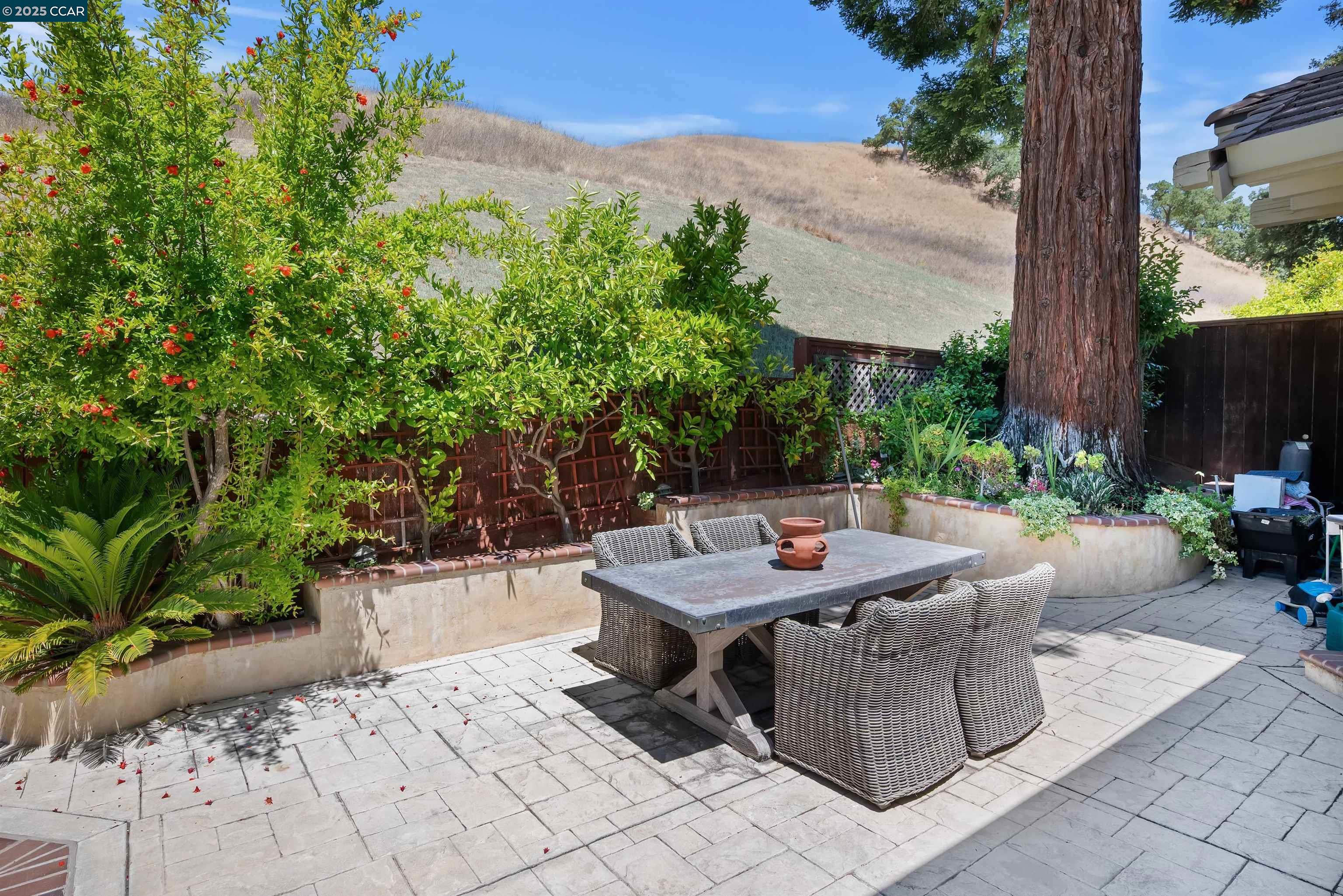 Detail Gallery Image 54 of 57 For 951 Redwood Dr, Danville,  CA 94506 - 3 Beds | 3 Baths