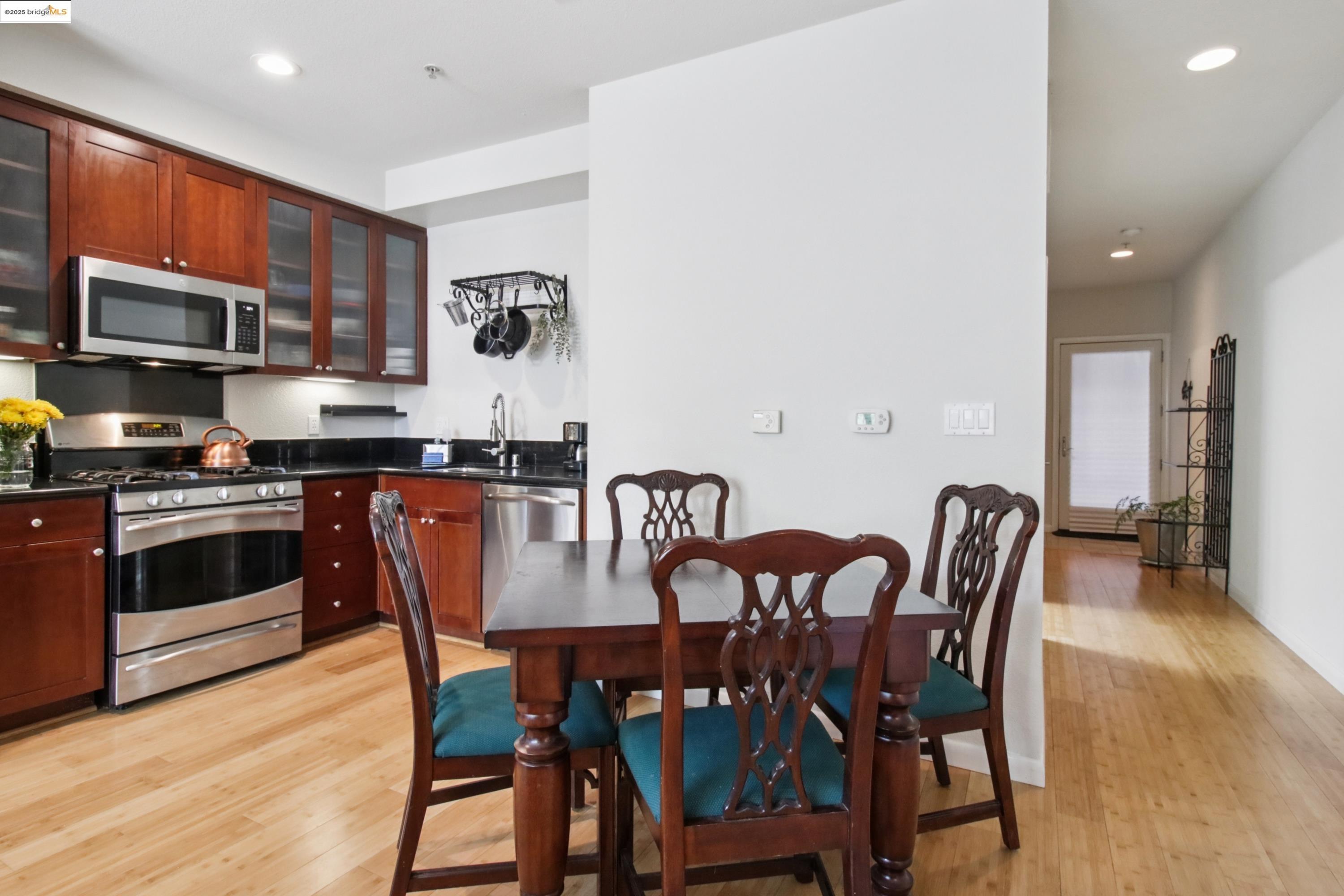 Photo #12: 41104529 Listing: Photo #12