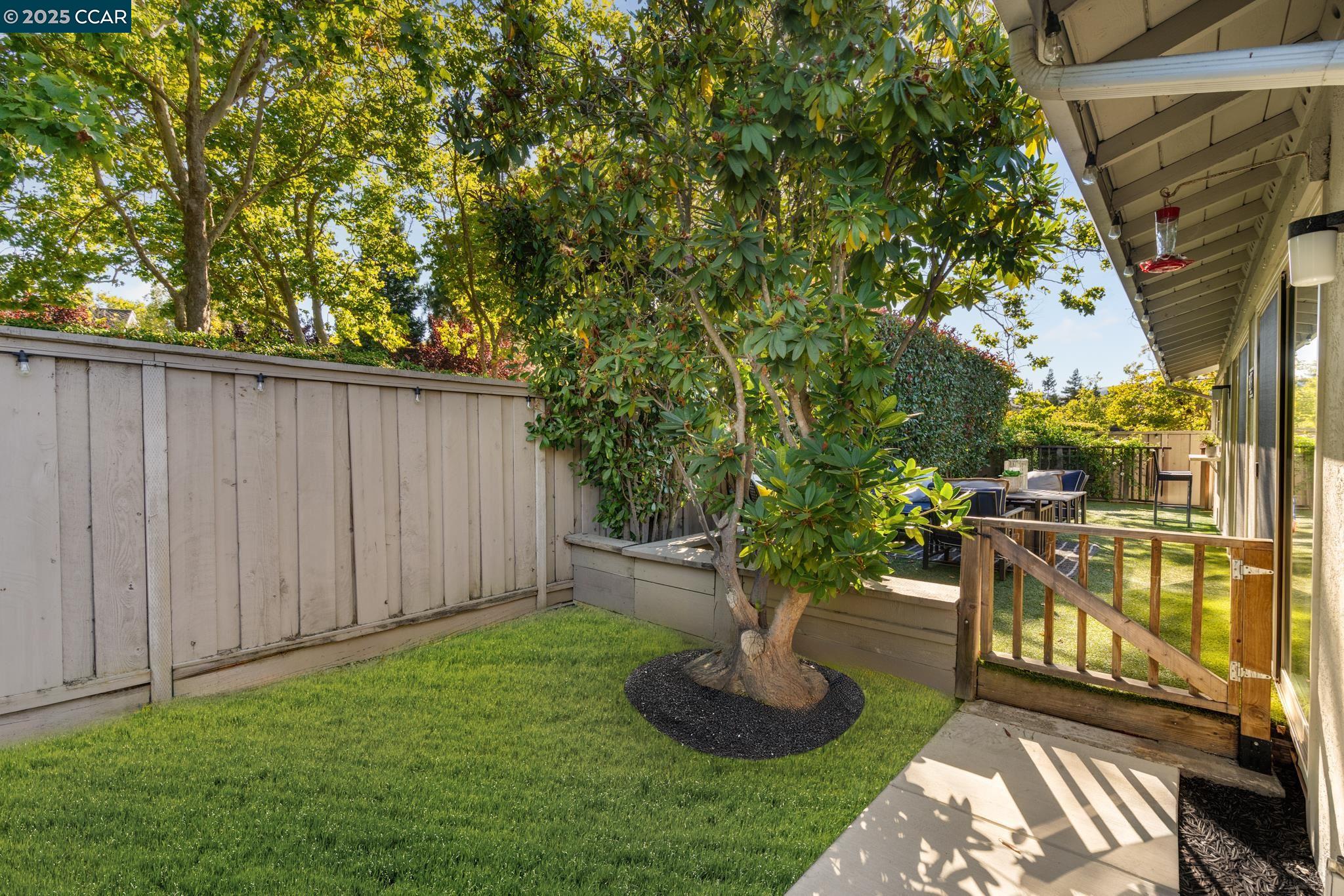 Detail Gallery Image 33 of 39 For 2003 Saint George Rd, Danville,  CA 94526 - 4 Beds | 2/1 Baths