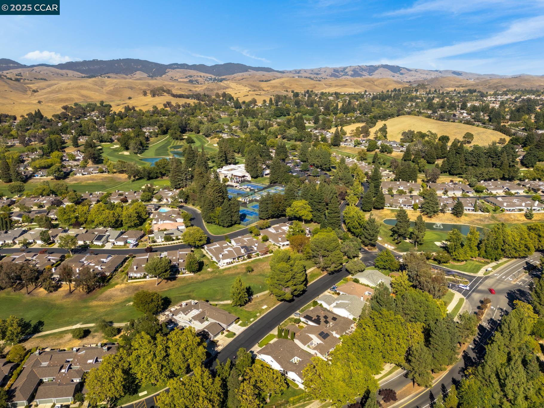 Detail Gallery Image 37 of 39 For 2003 Saint George Rd, Danville,  CA 94526 - 4 Beds | 2/1 Baths