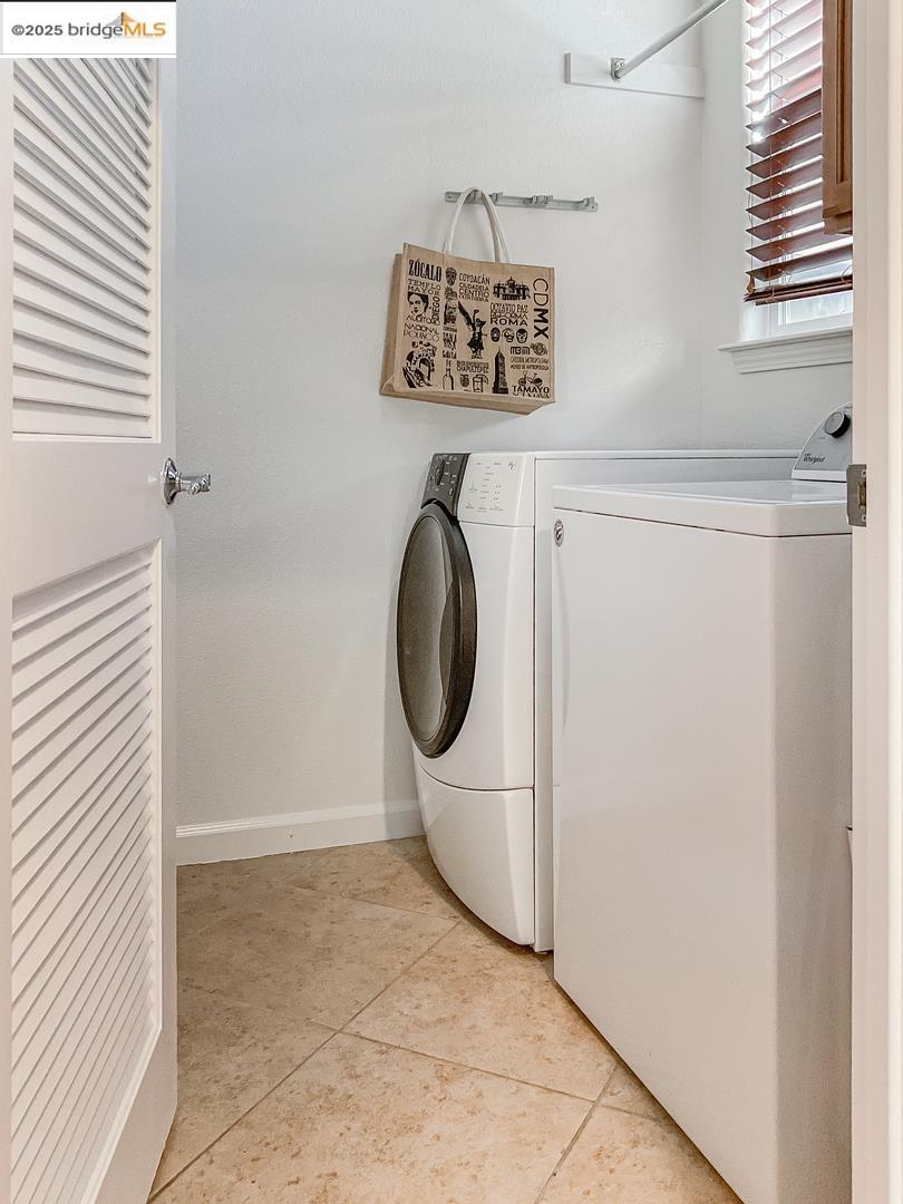 Detail Gallery Image 25 of 29 For 3168 Village Plaza Dr, Roseville,  CA 95747 - 3 Beds | 2/1 Baths