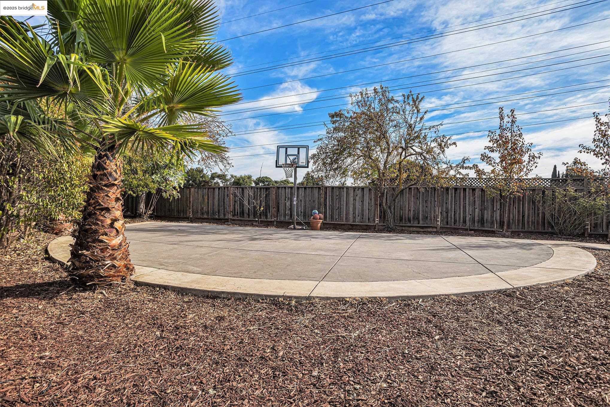 Detail Gallery Image 22 of 30 For 25 Marilyn Pl, San Ramon,  CA 94583 - 4 Beds | 2 Baths