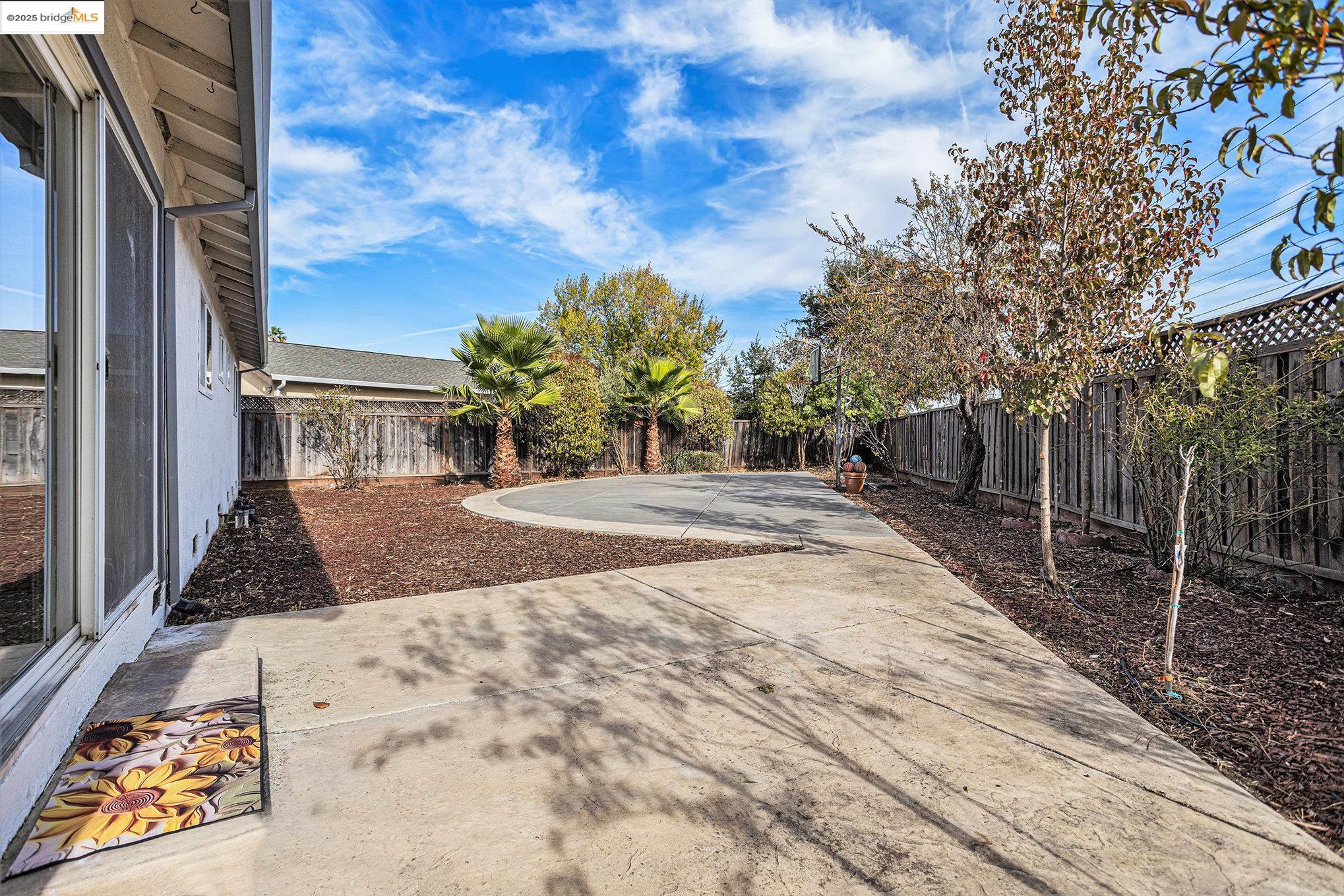 Detail Gallery Image 24 of 30 For 25 Marilyn Pl, San Ramon,  CA 94583 - 4 Beds | 2 Baths