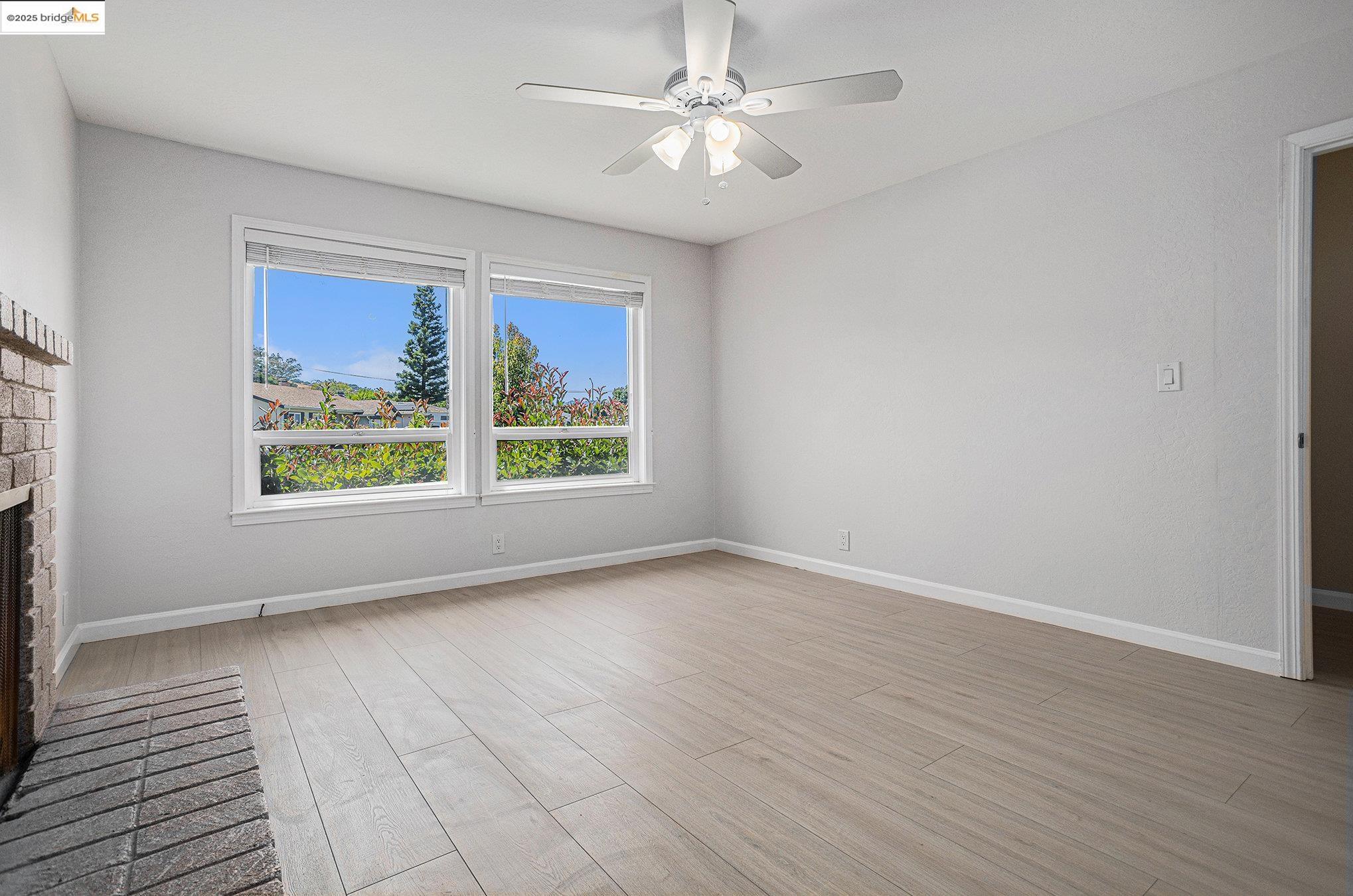Detail Gallery Image 7 of 30 For 25 Marilyn Pl, San Ramon,  CA 94583 - 4 Beds | 2 Baths