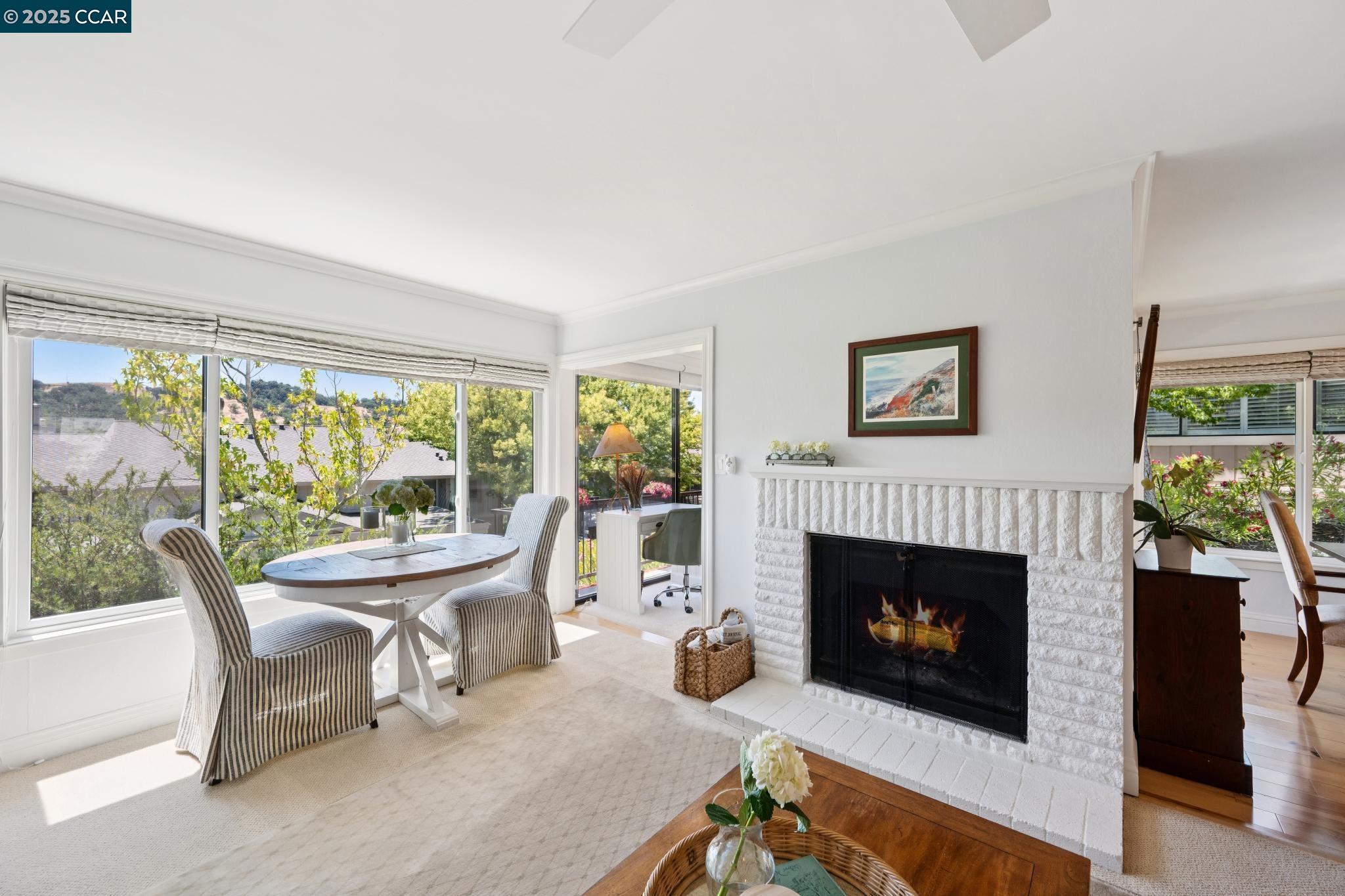 Photo #8: 41104538 Listing: Photo #8