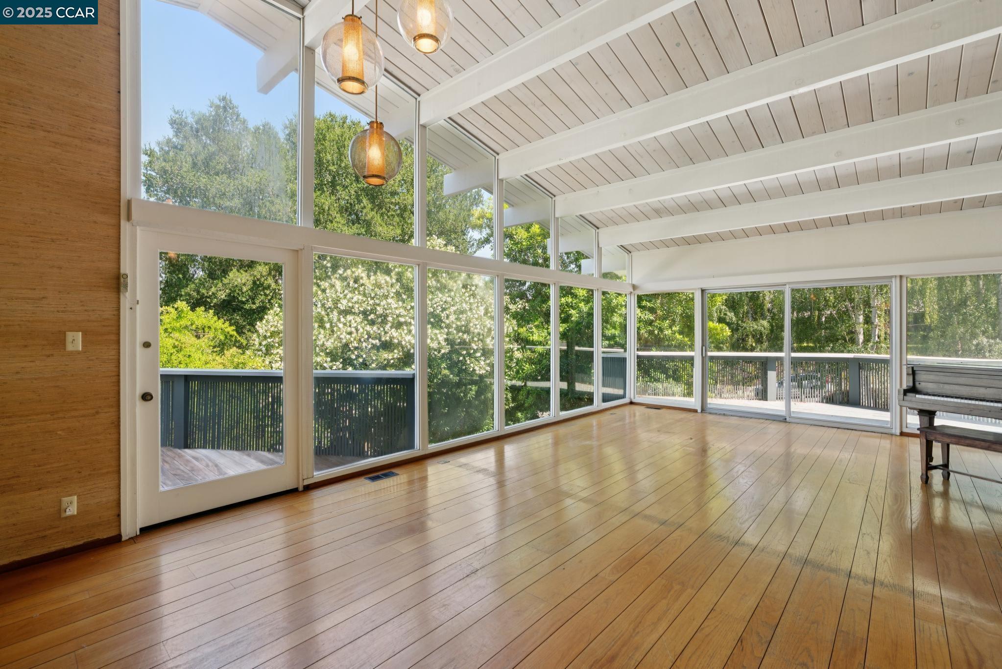 Detail Gallery Image 14 of 54 For 3806 Palo Alto Dr, Lafayette,  CA 94549 - 4 Beds | 3 Baths