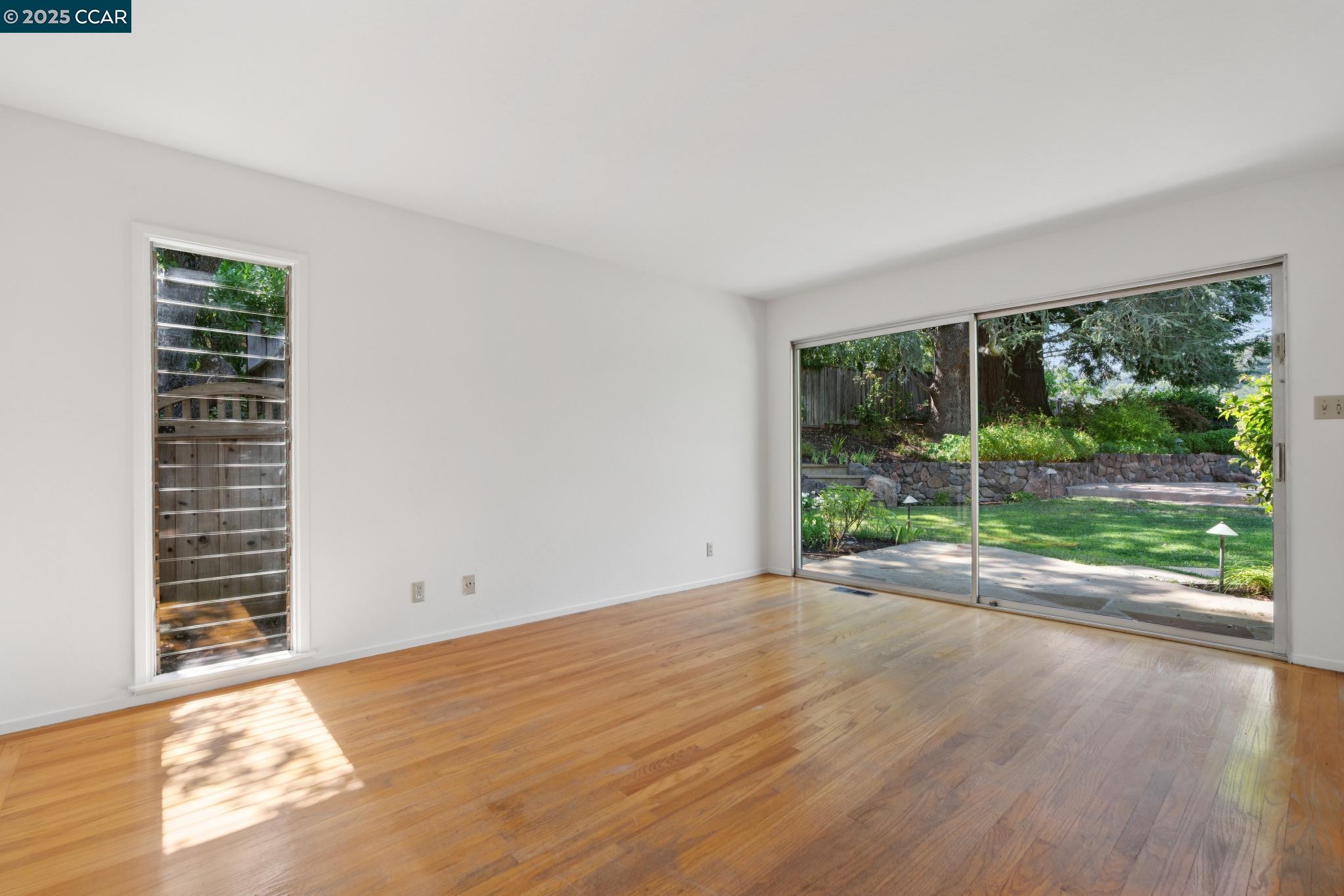 Detail Gallery Image 27 of 54 For 3806 Palo Alto Dr, Lafayette,  CA 94549 - 4 Beds | 3 Baths